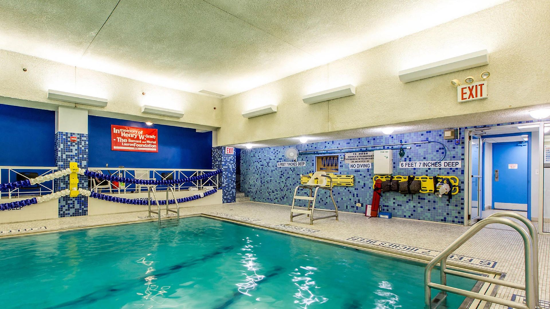 Vanderbilt Ymca Hostel *