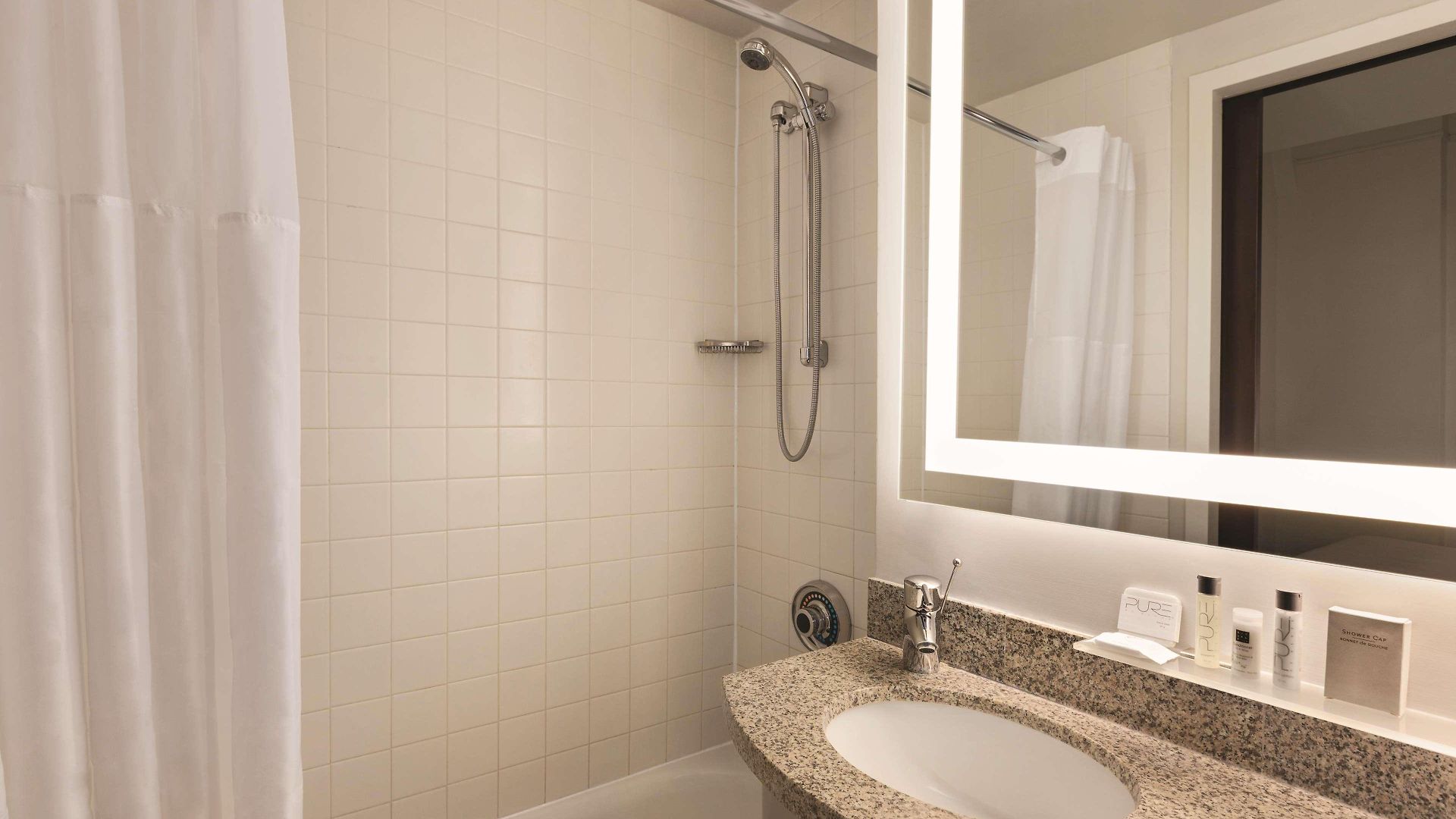 Hotel Radisson Street 4*