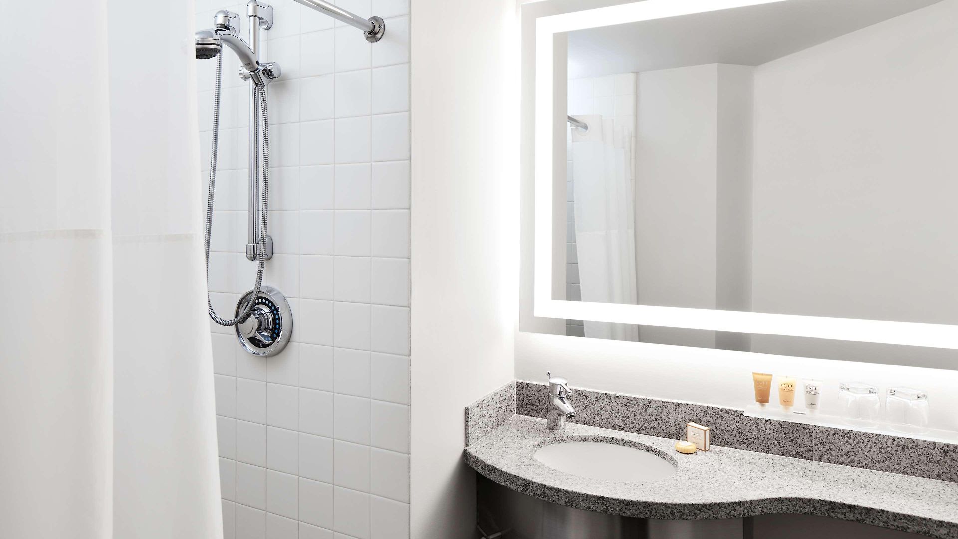 Radisson Street Hotel New York