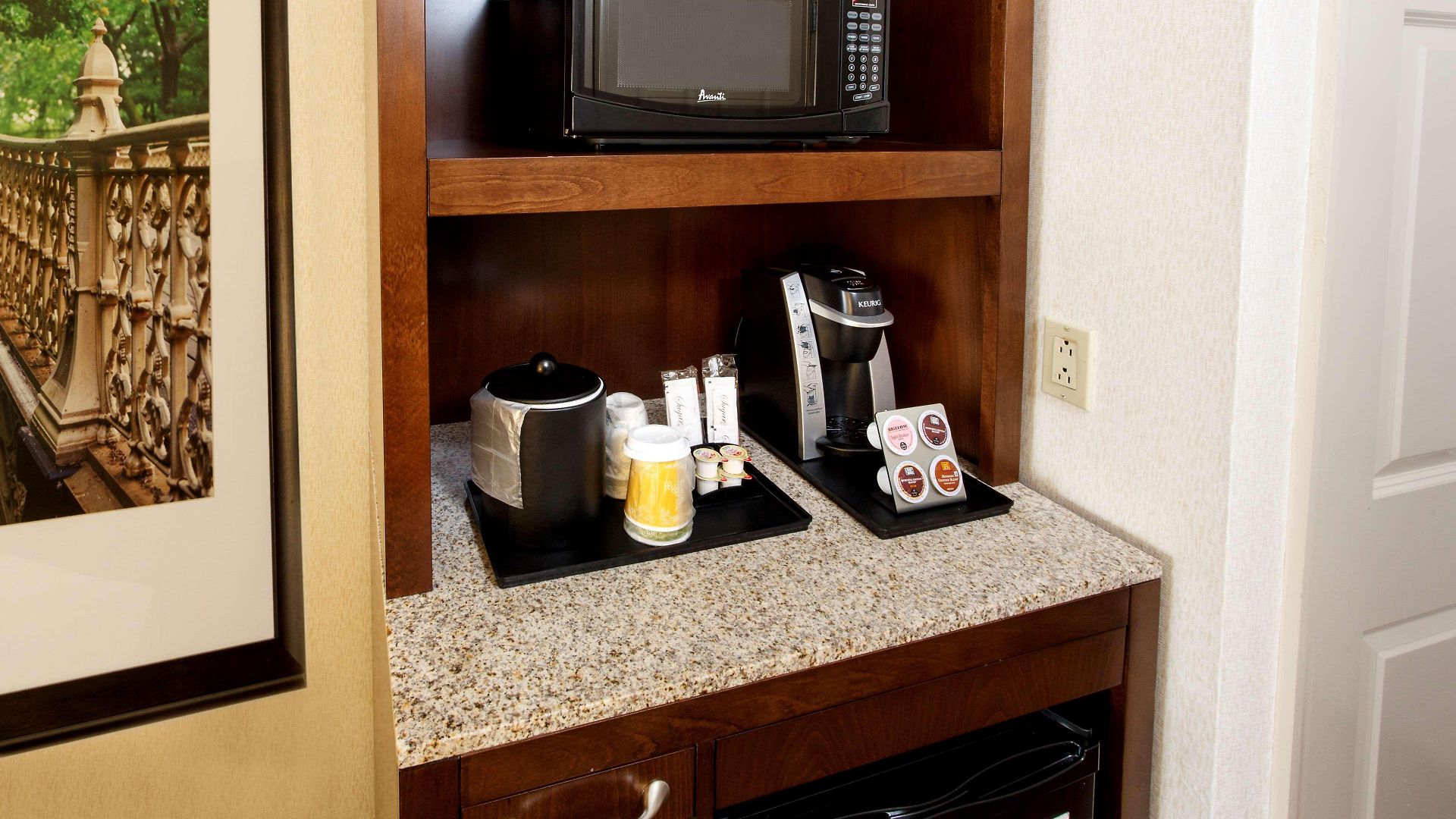 Hotel Hilton Garden New York/staten Island 3*