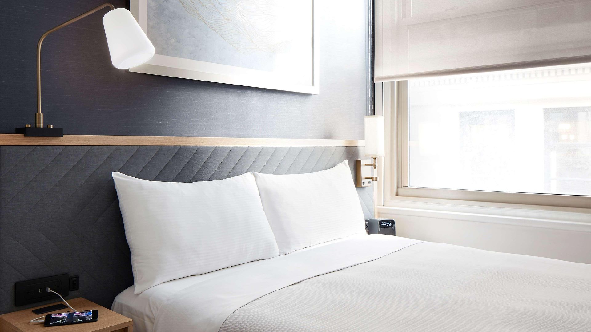 Radisson Street 4*