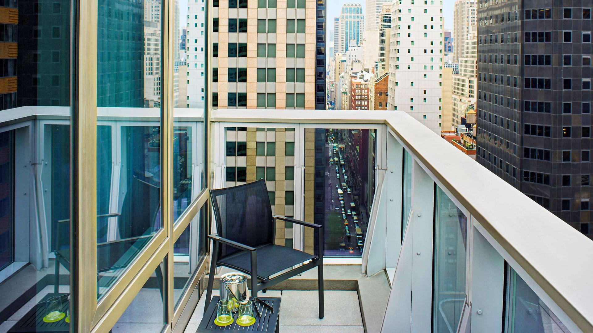 Express - Times Square South By Ihg Hotel New York