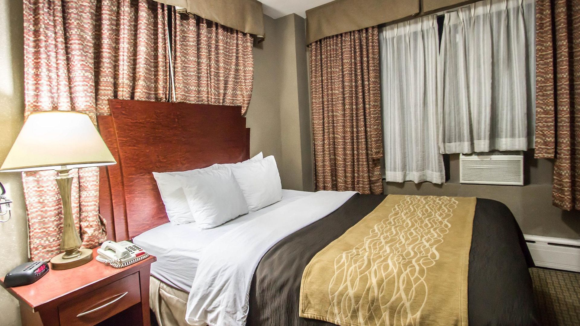 Hotel La Quinta By Wyndham Park New York