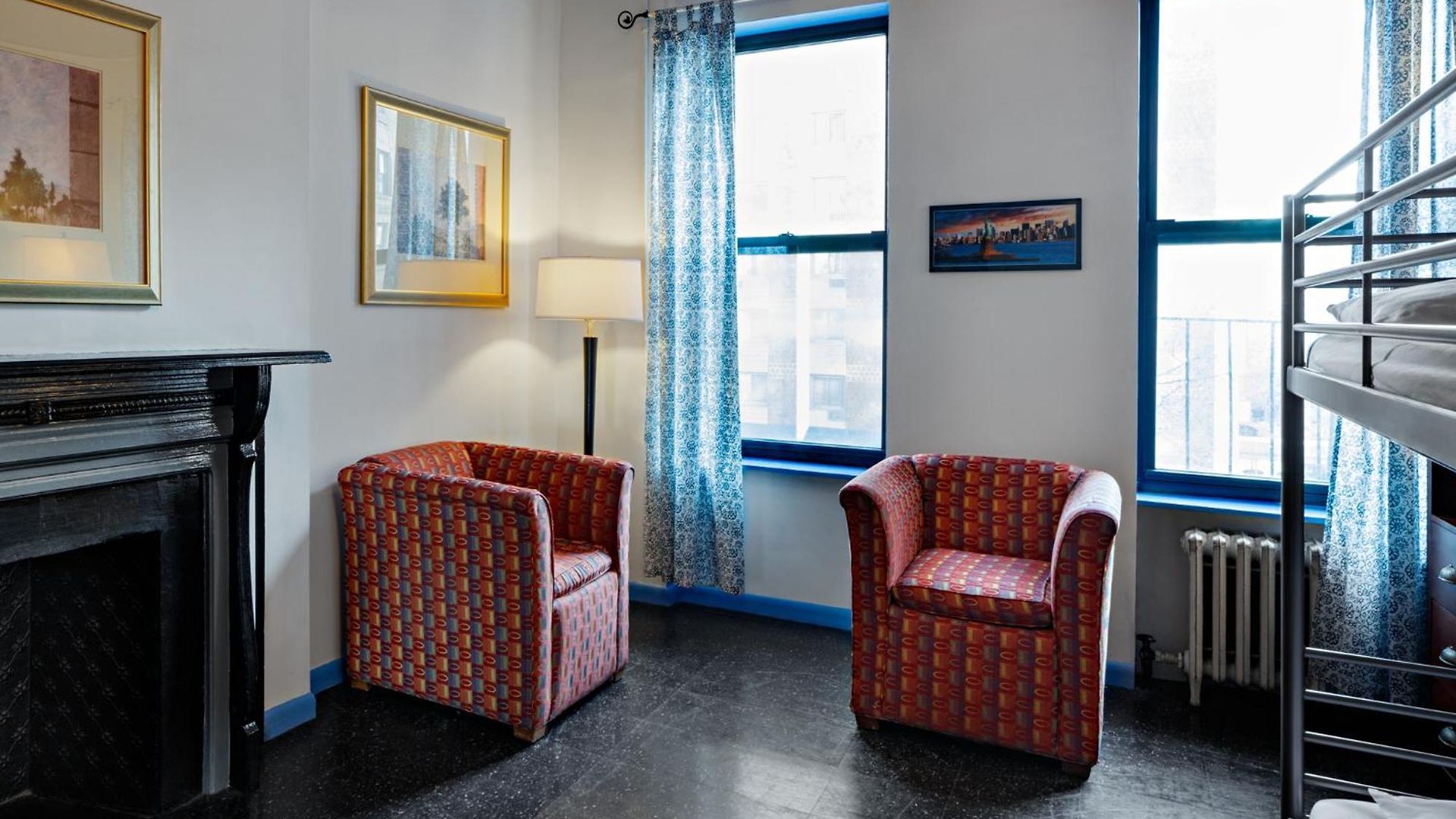 Park West Hostel