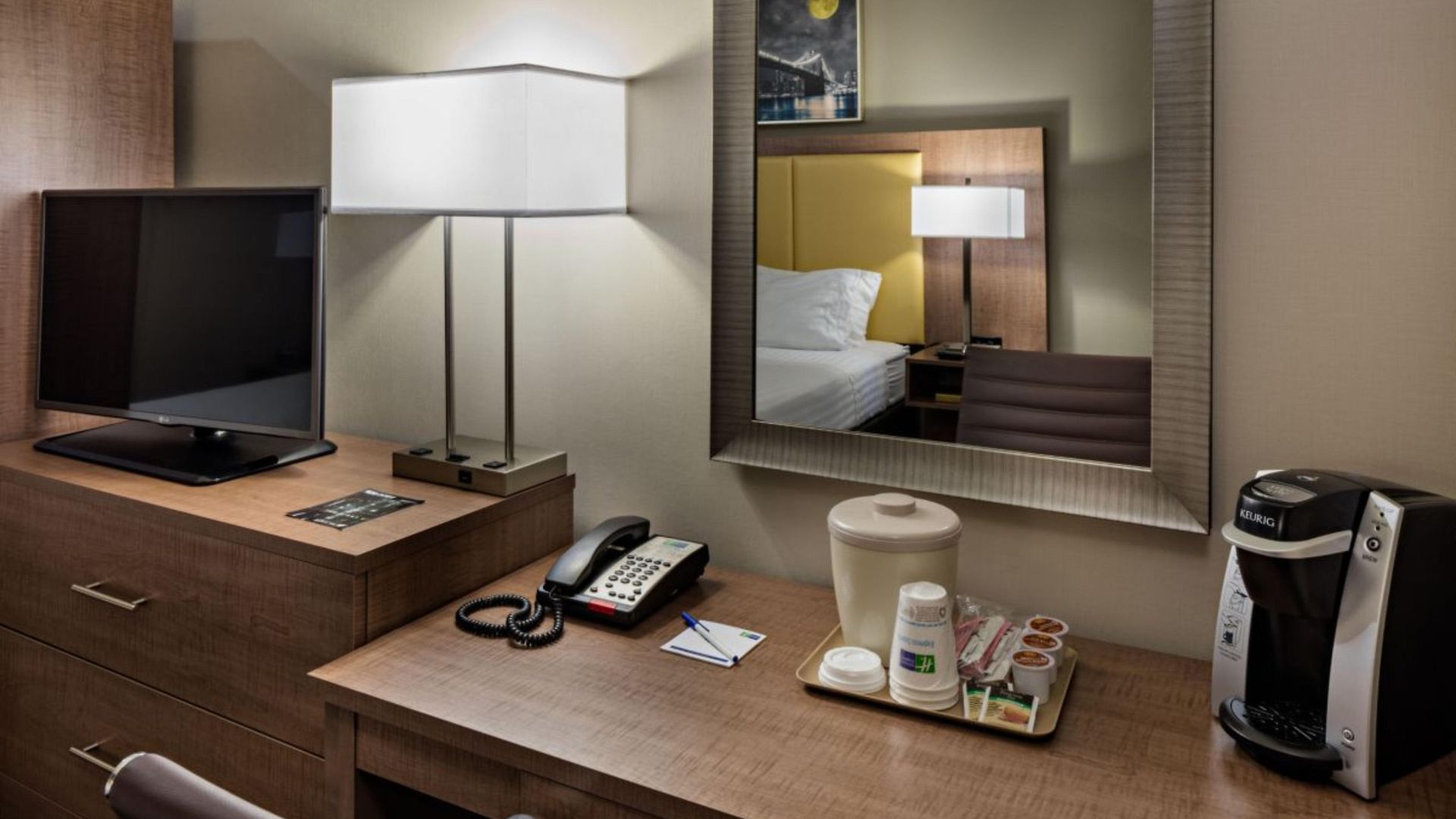Express Brooklyn By Ihg New York