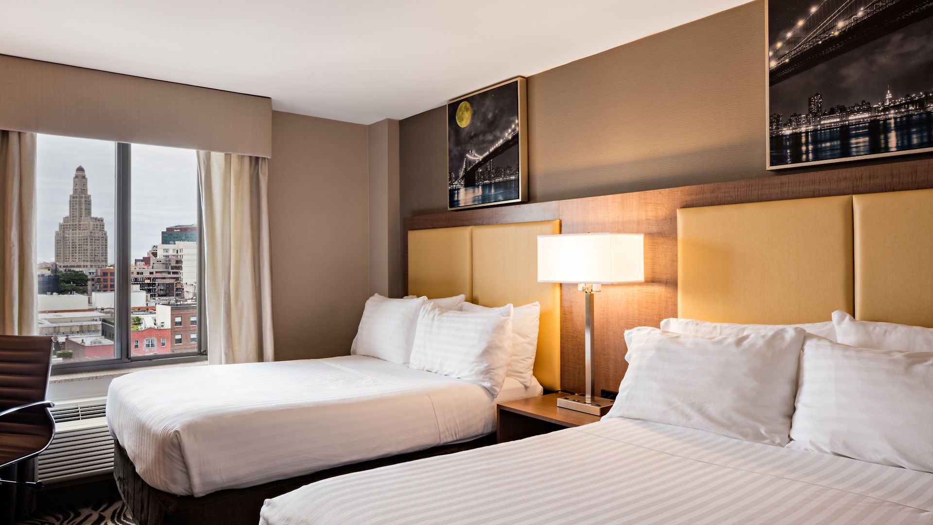 Express Brooklyn By Ihg Hotel 3*