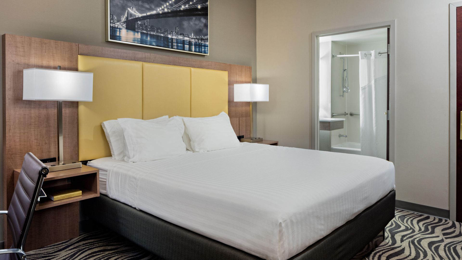 Express Brooklyn By Ihg New York