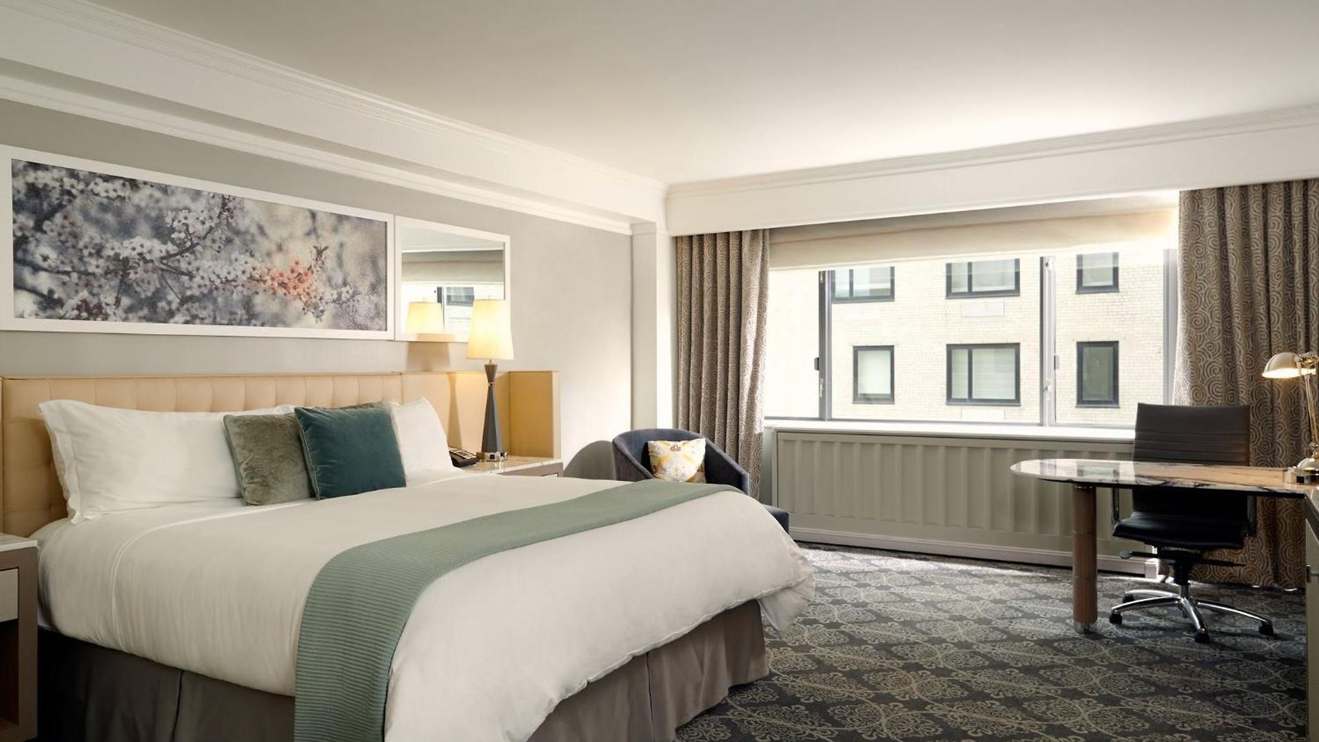 Hotel Loews Regency