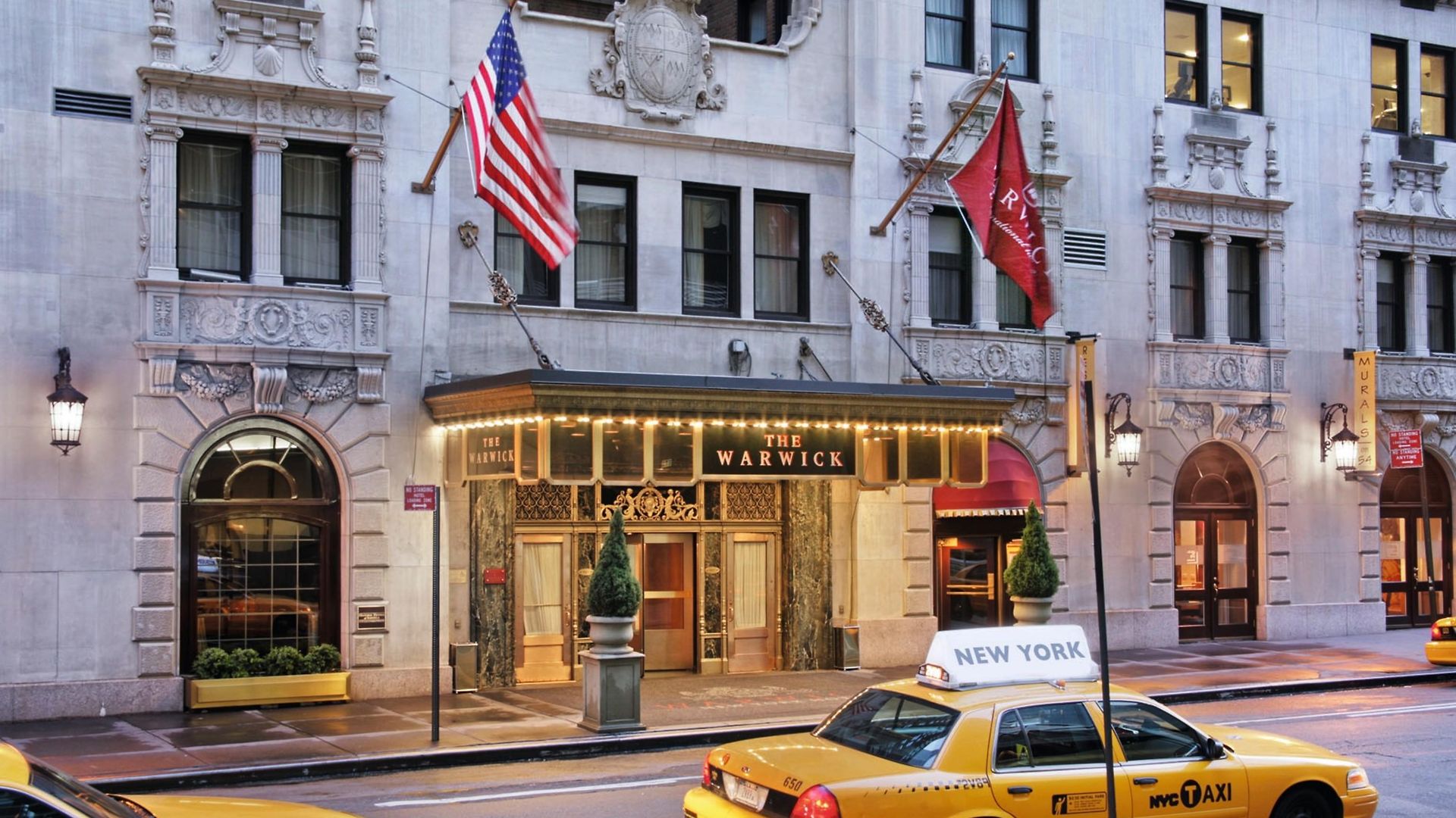 Warwick 4* New York