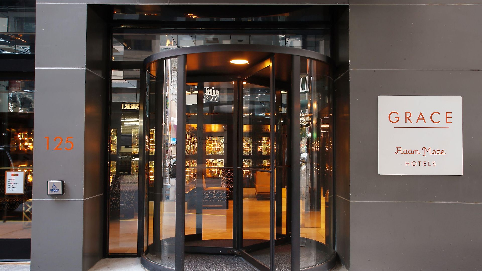 Hotel 45 Times Square 3*