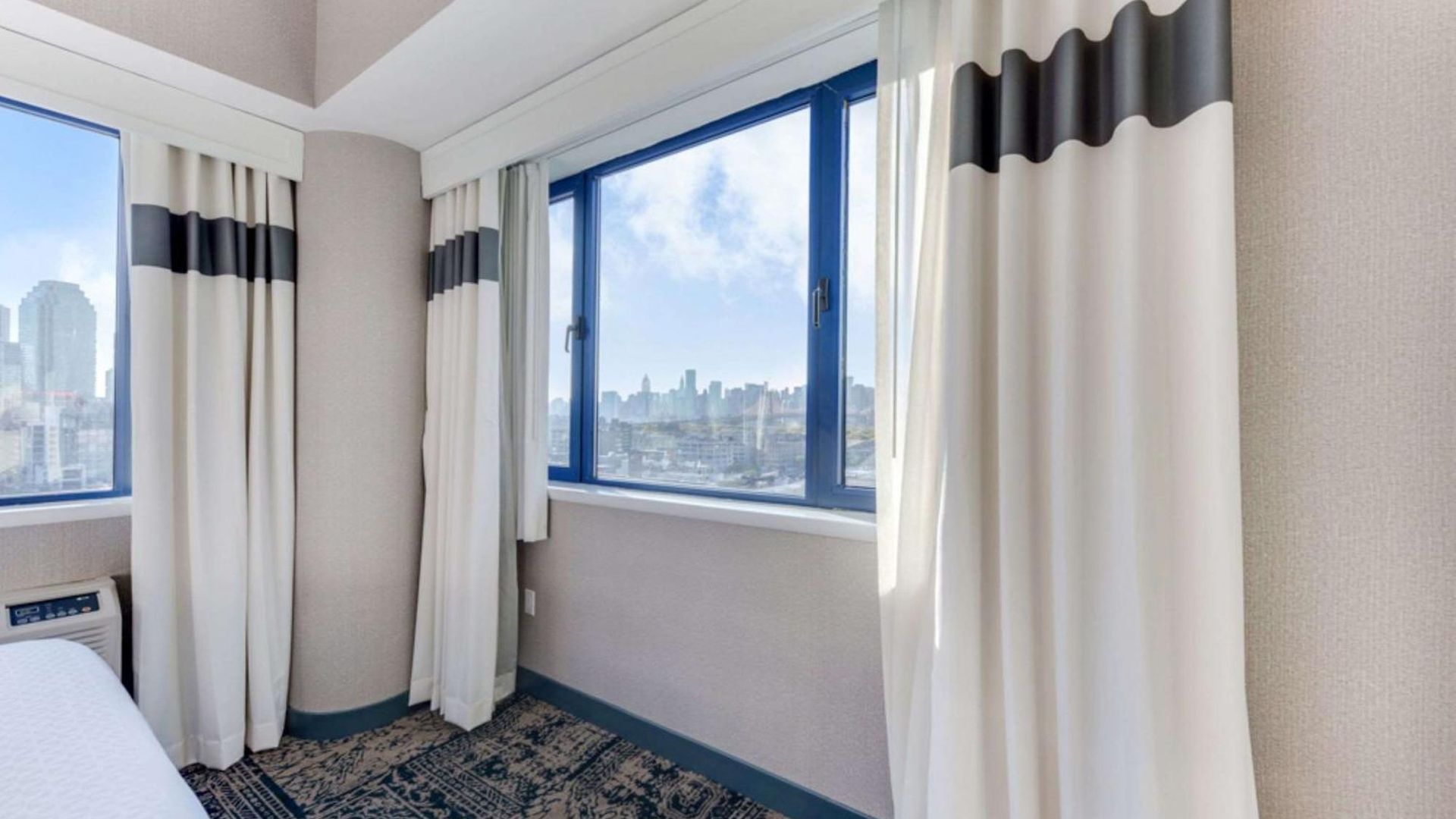 Vista Lic Hotel, Premier Collection By Western Hotel 3*