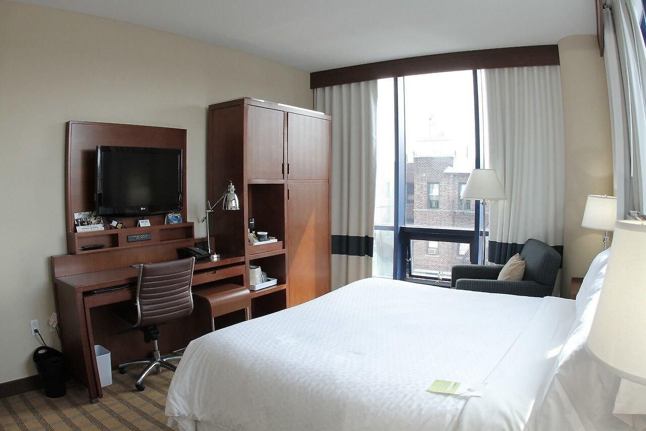 Hotel Vista Lic Hotel, Premier Collection By Western New York