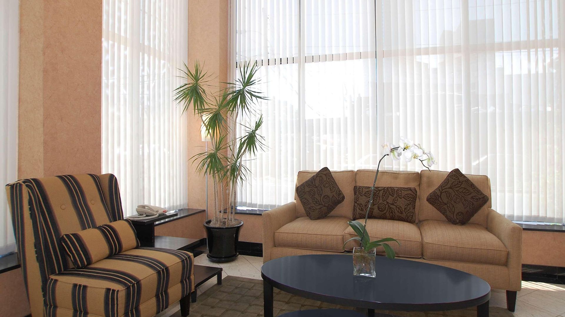 Hotel Red Lion & Long Island 3*
