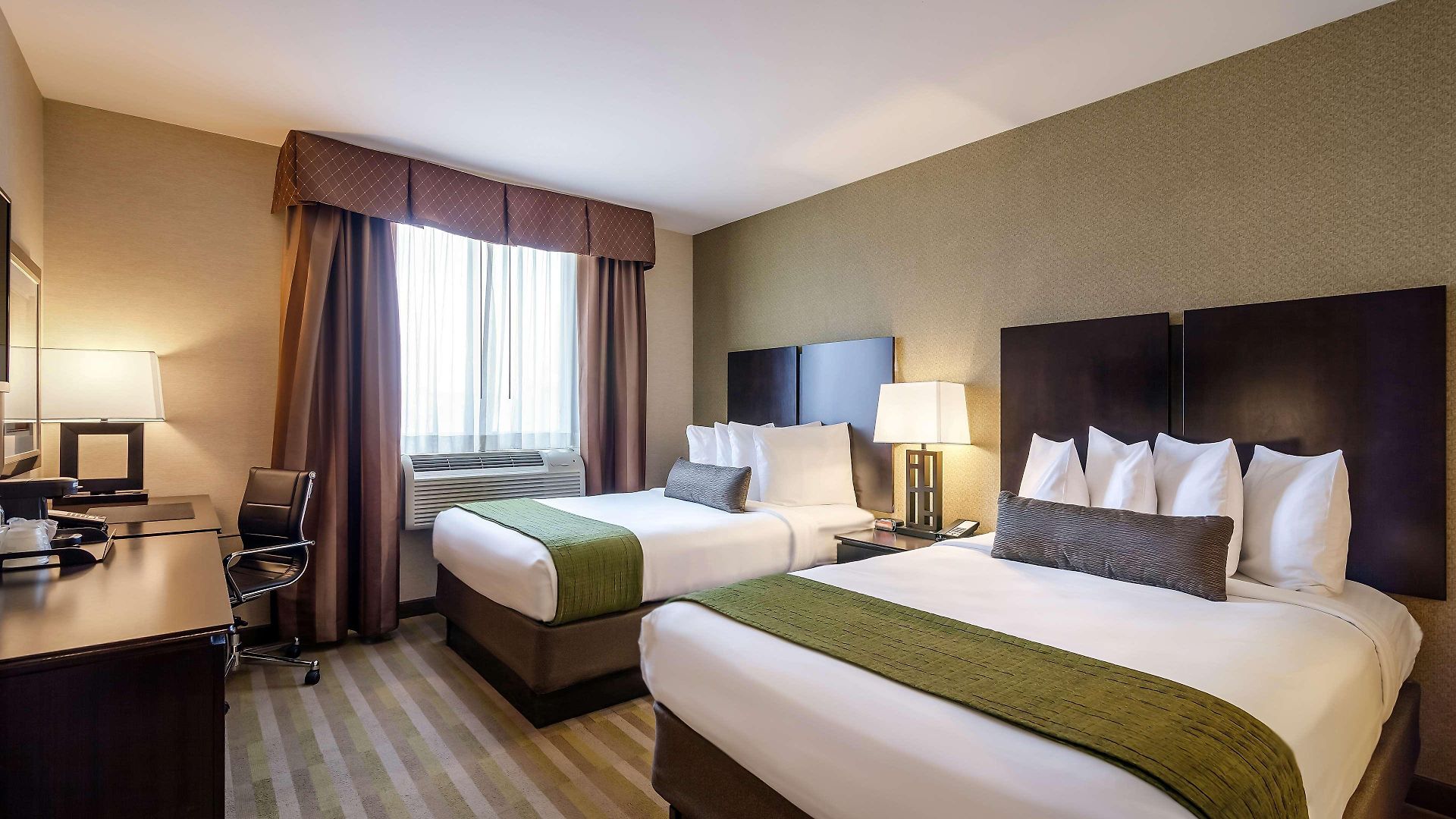Hotel Western Plaza New York