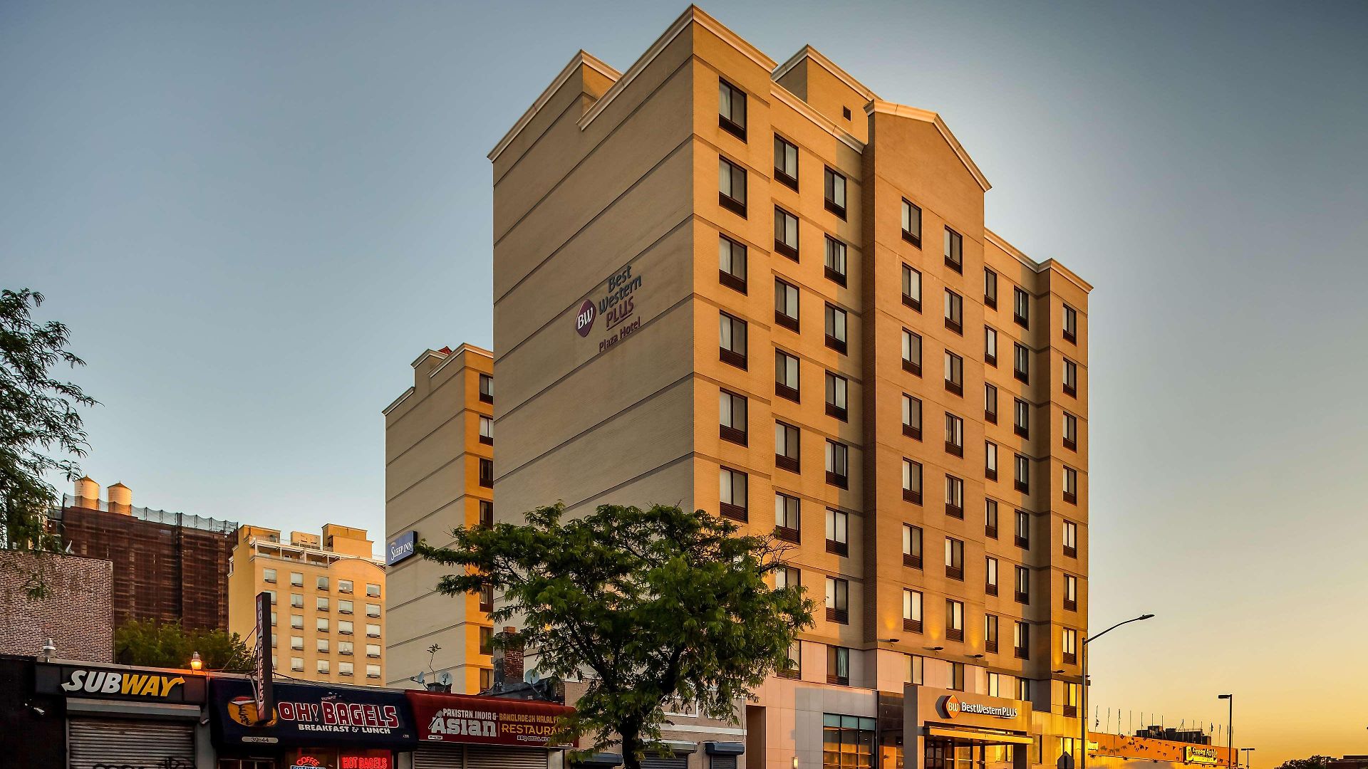 Western Plaza 3* New York
