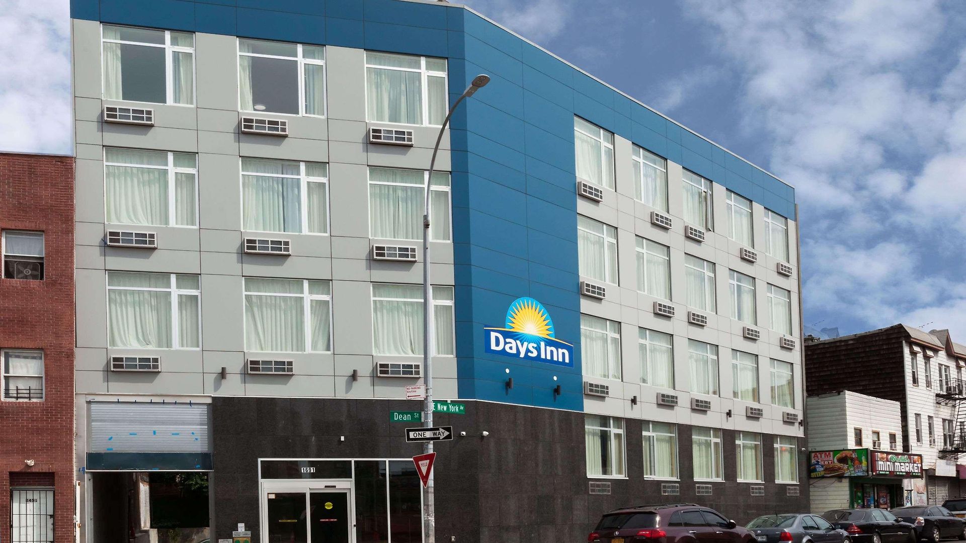 Days By Wyndham Brooklyn Crown Heights Hotel 2*