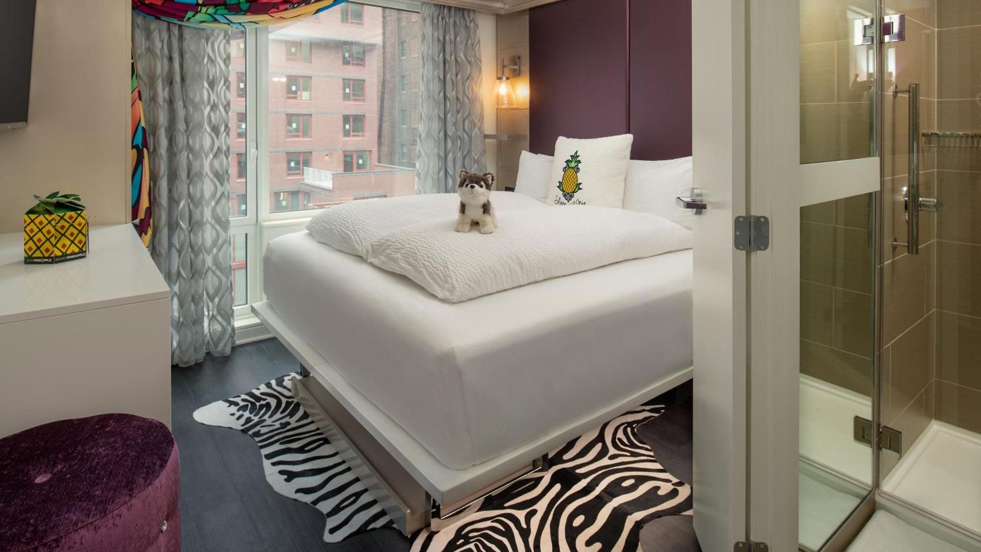 Staypineapple, An Artful Hotel, Midtown New York