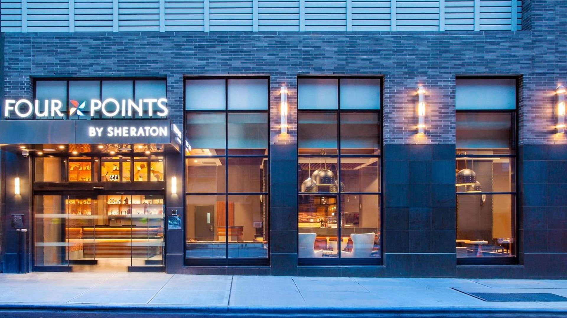 Four Points By Sheraton Manhattan Midtown West 4*