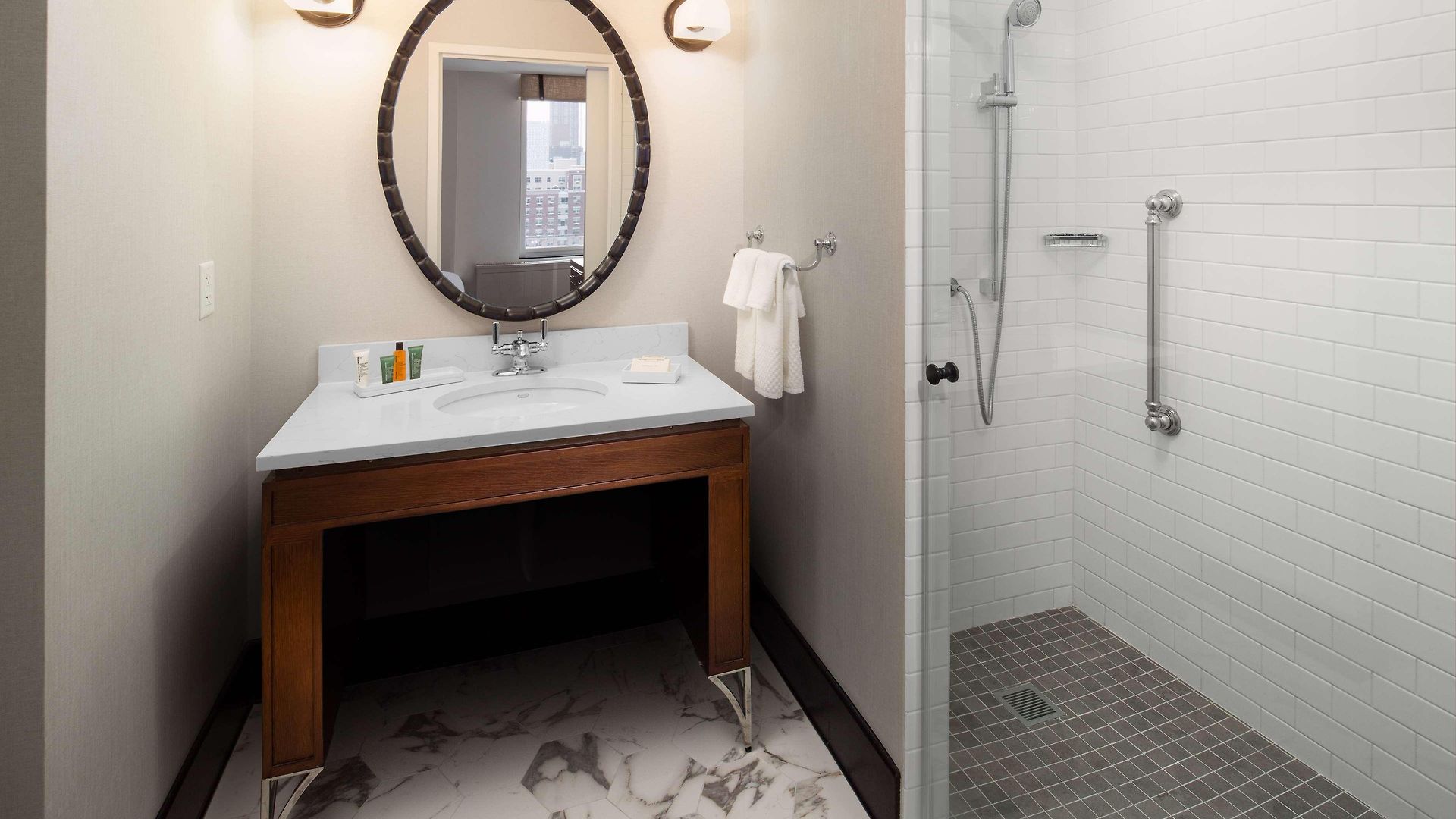 Hilton Brooklyn - Newly Renovated Hotel New York
