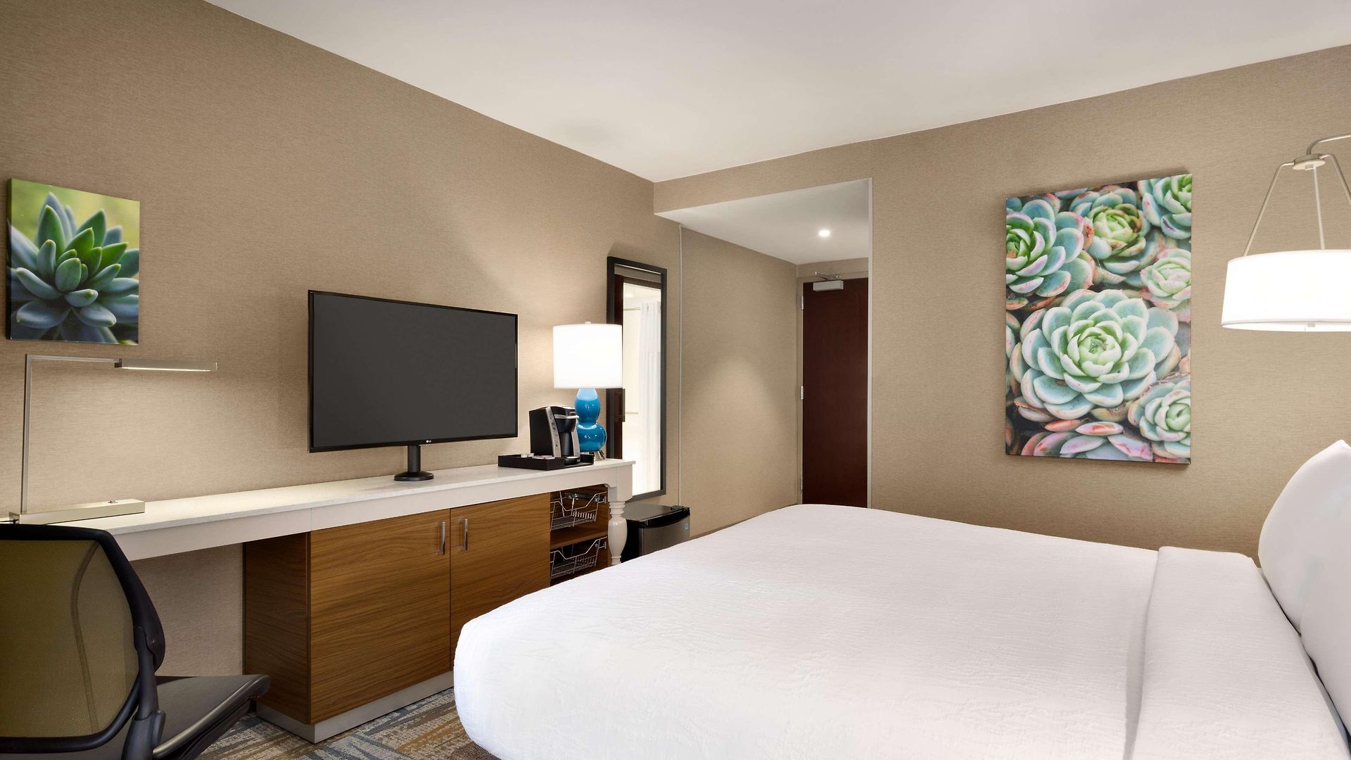 Hilton Garden Times Square South Hotel New York