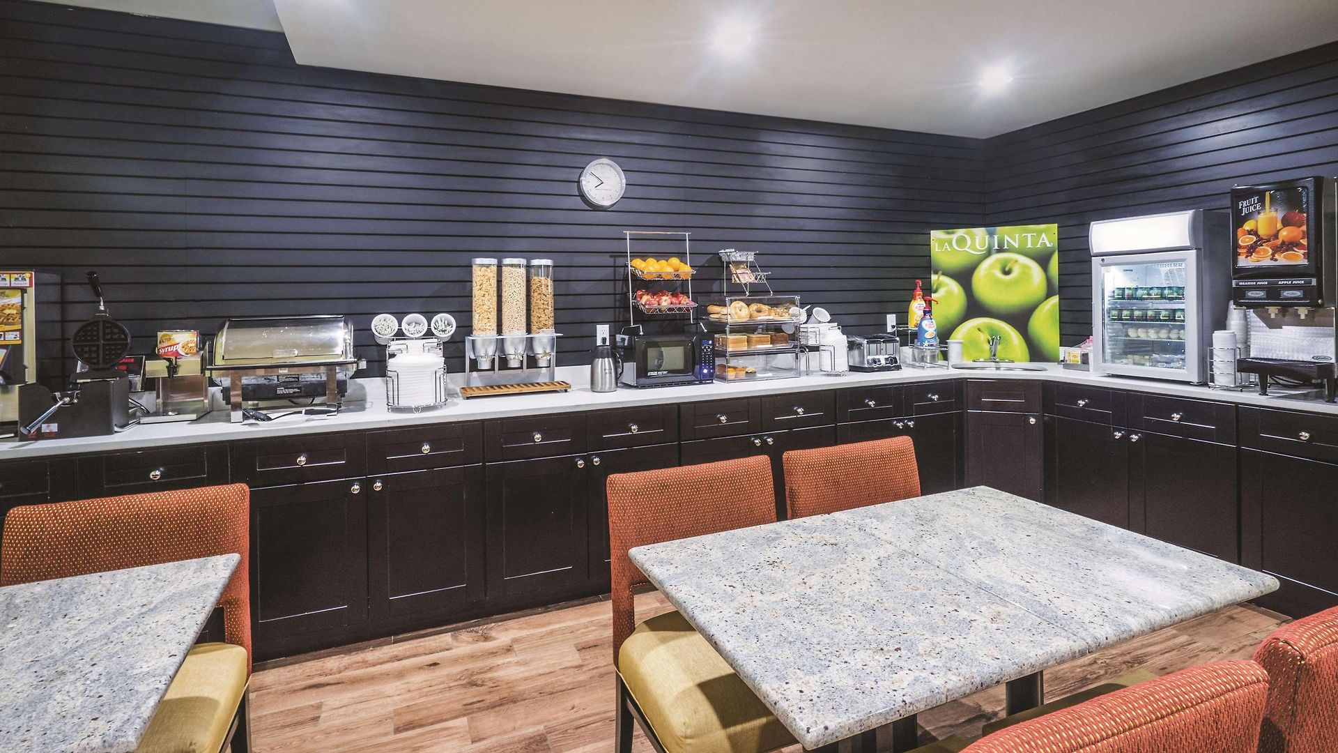 Hotel La Quinta By Wyndham Brooklyn