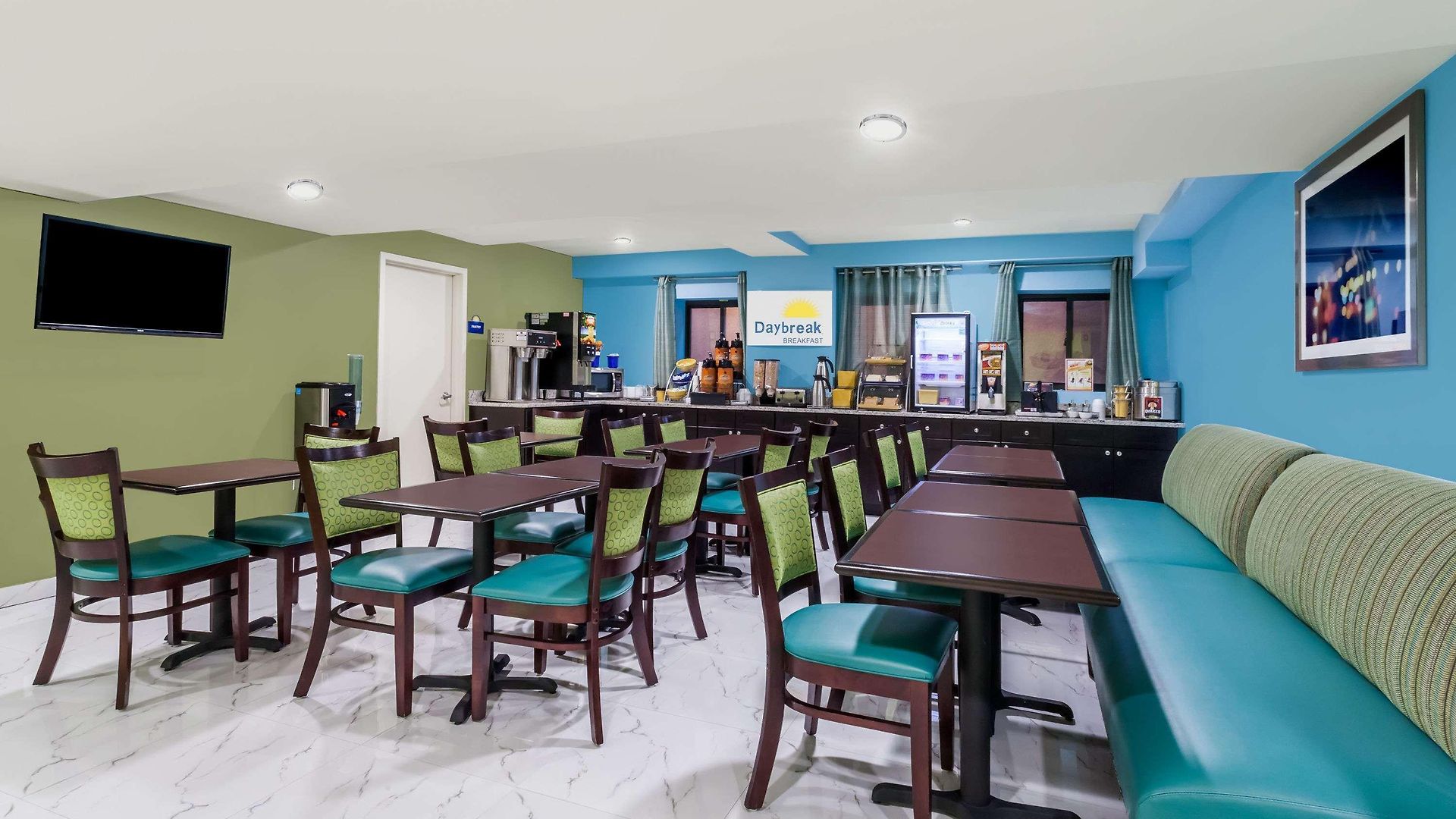 Hotel Days & By Wyndham Jamaica Jfk Airport 2*