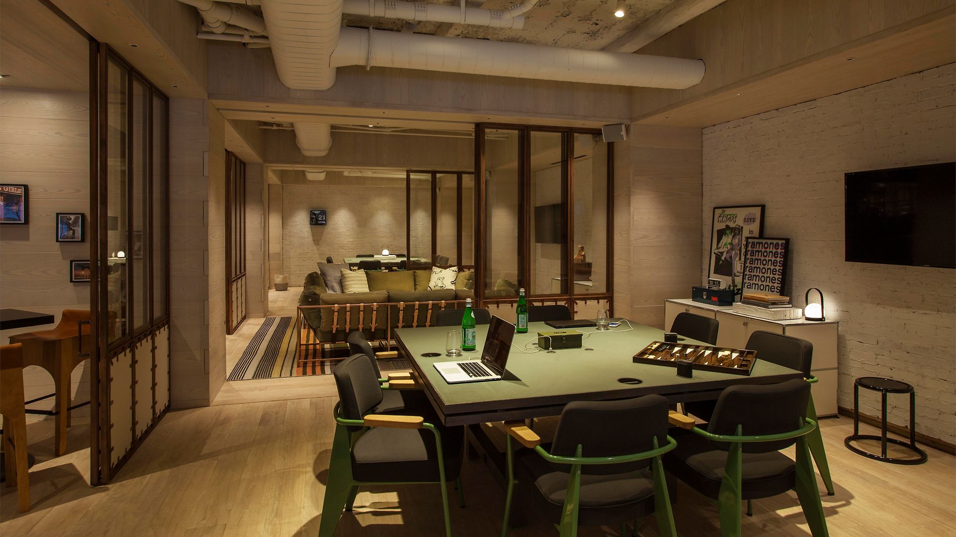 Moxy Nyc Times Square New York