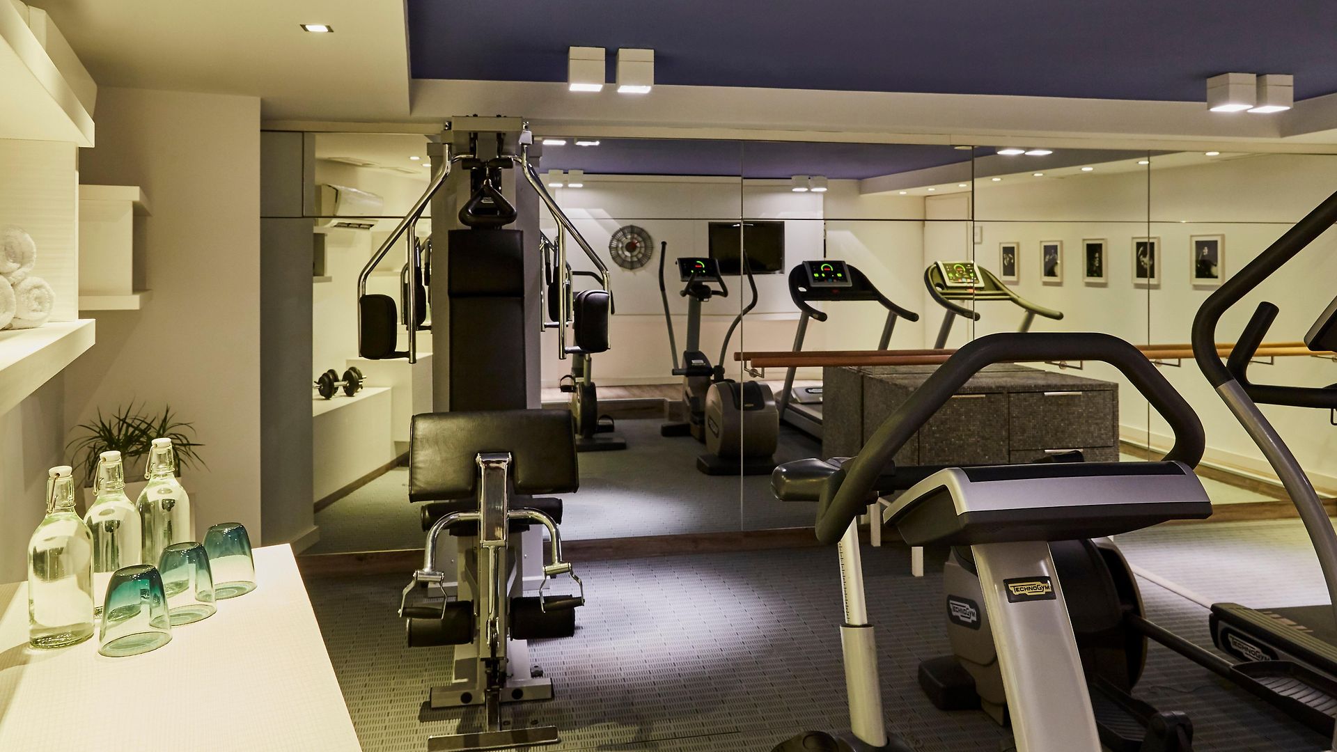 Indigo Flushing - Laguardia Hotel 4*
