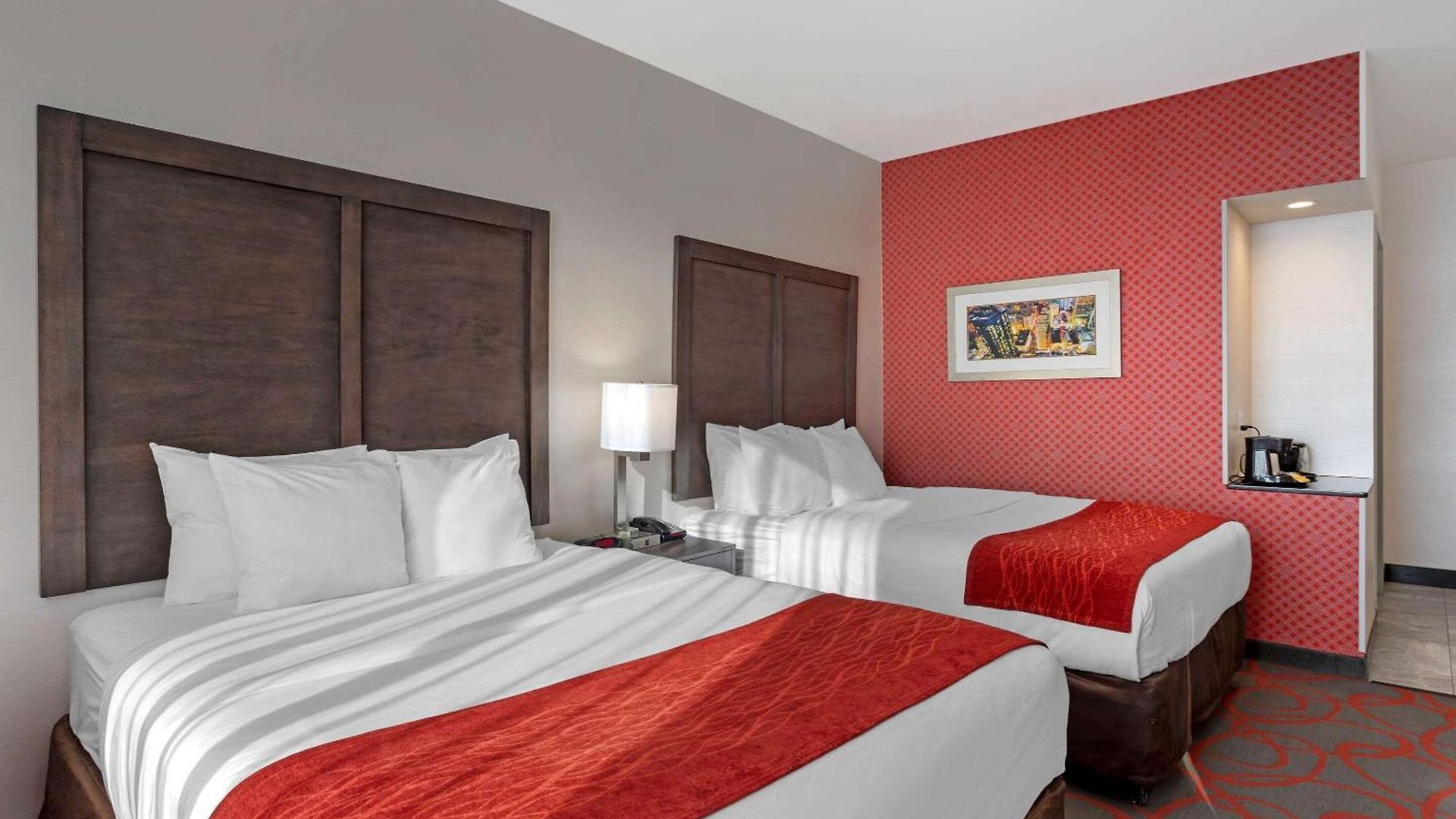 Comfort & Near Stadium Hotel 4*