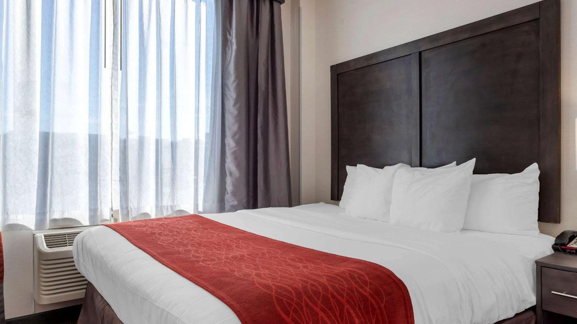 Comfort & Near Stadium Hotel 4*