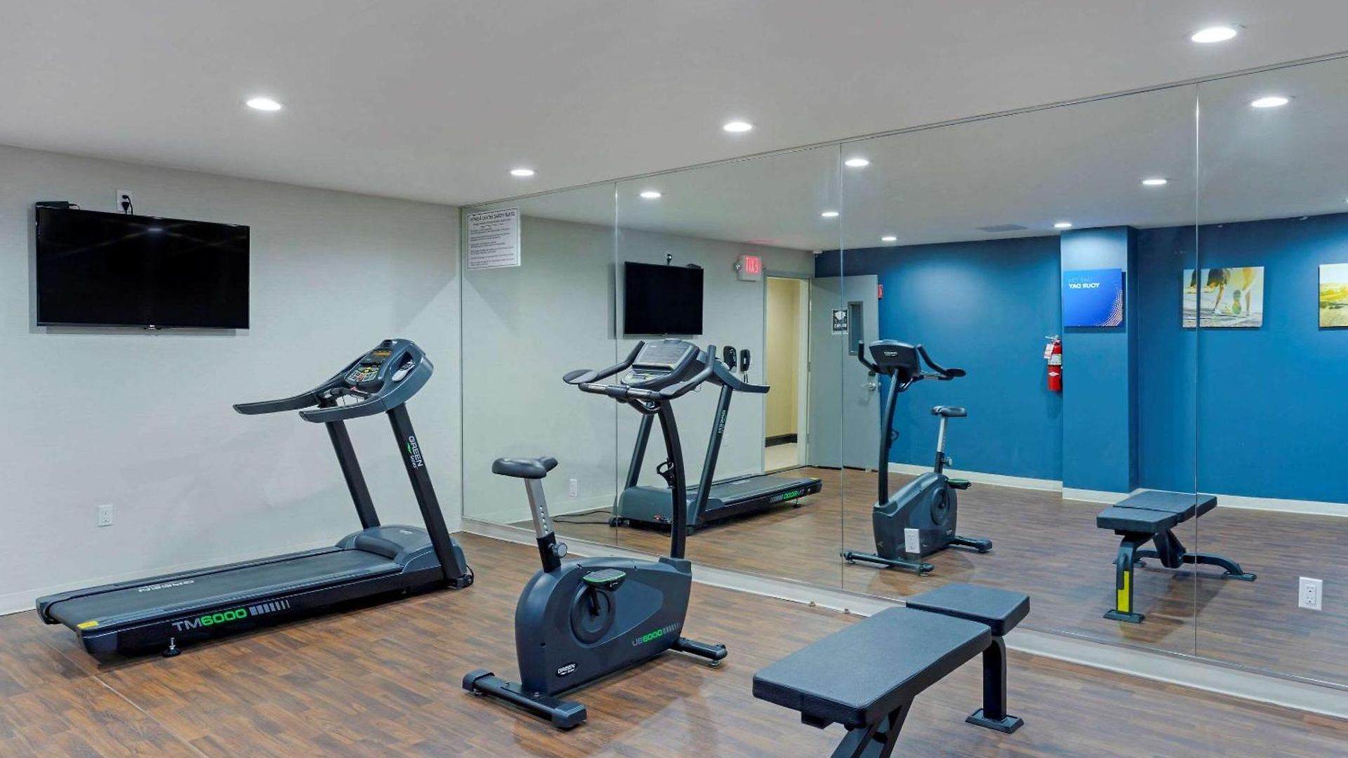 Comfort & Near Stadium Hotel New York