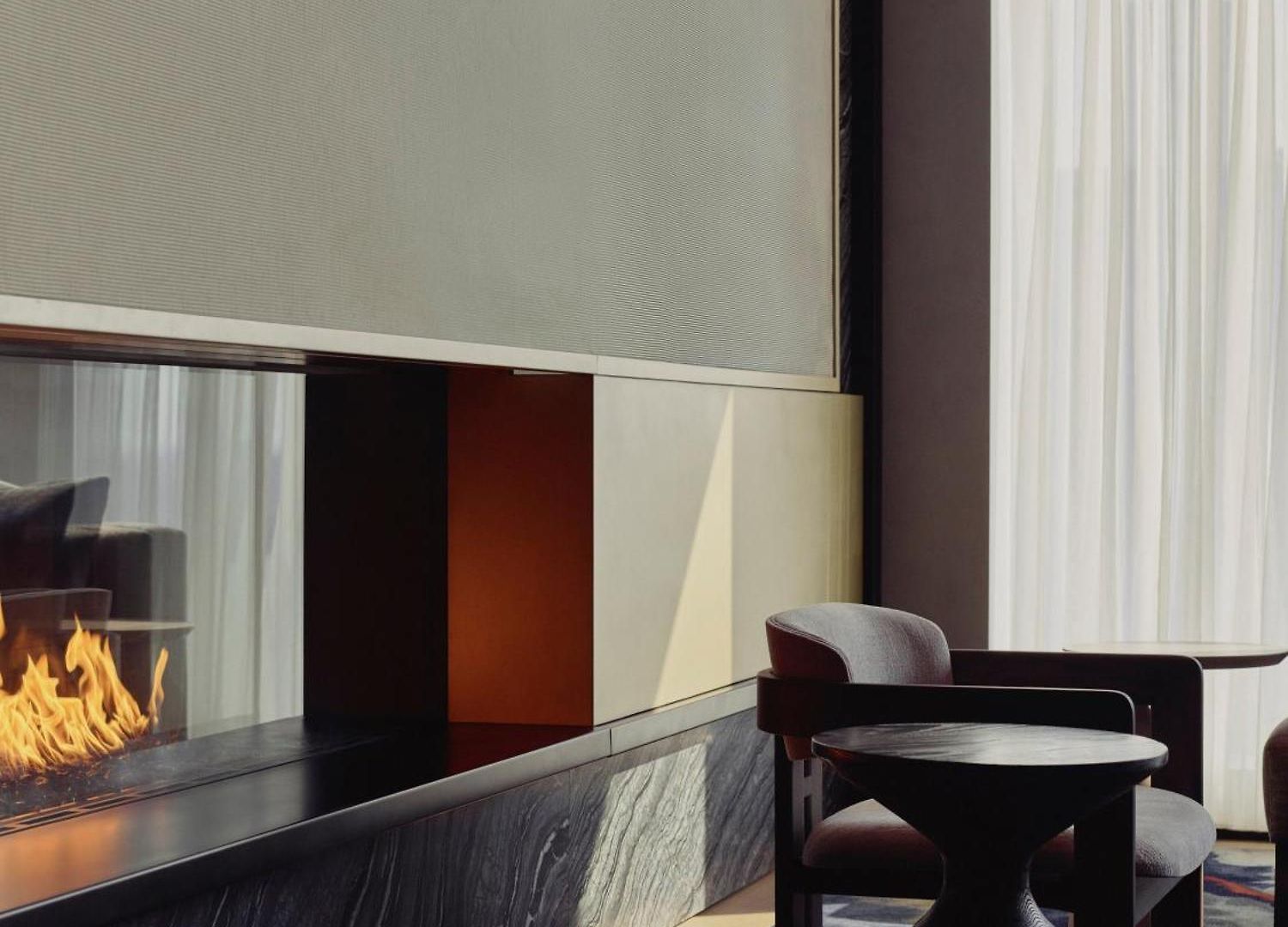 Hotel Equinox