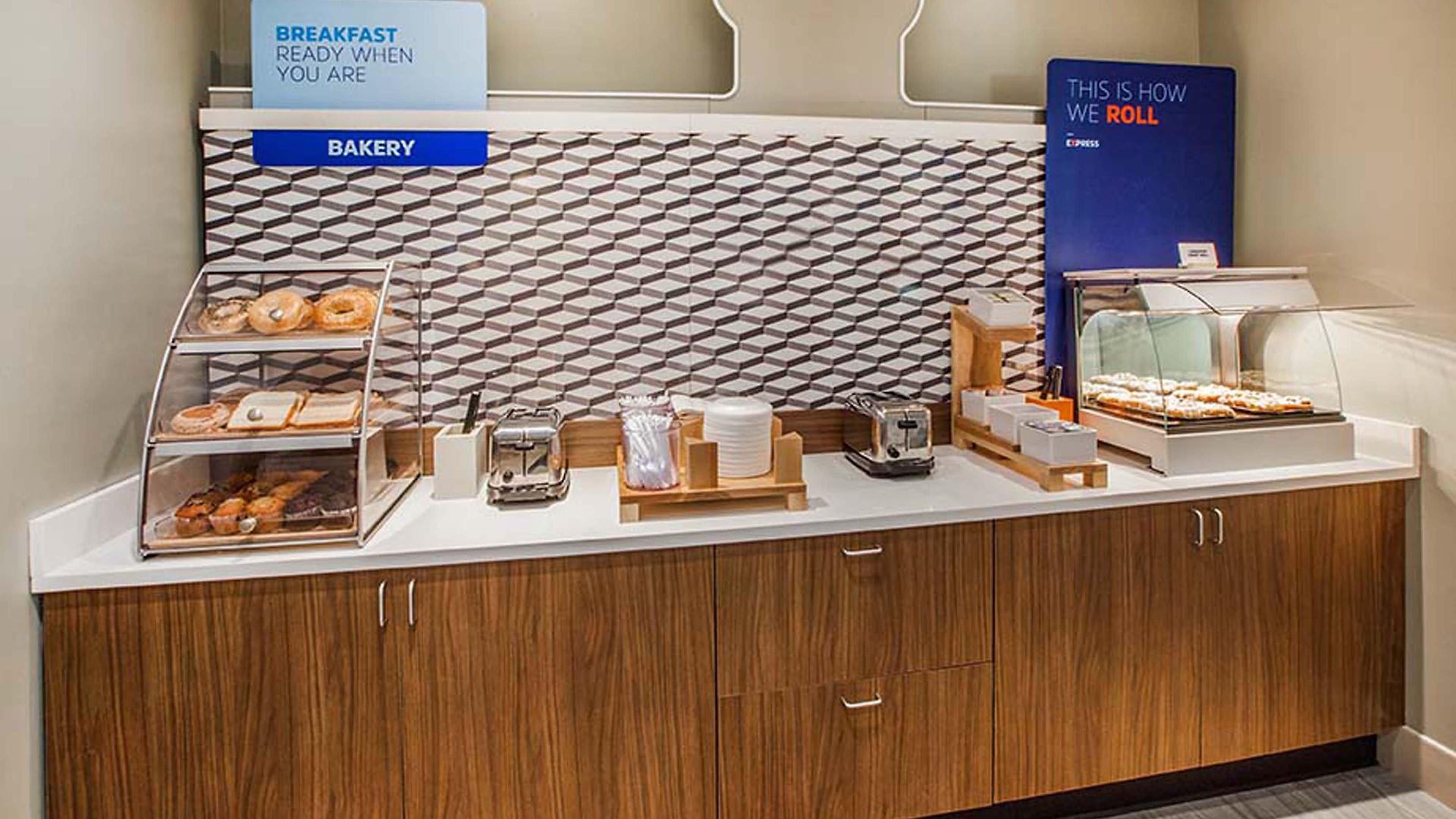 Hotel Express - Bronx Nyc - Yankee Stadium, An Ihg New York