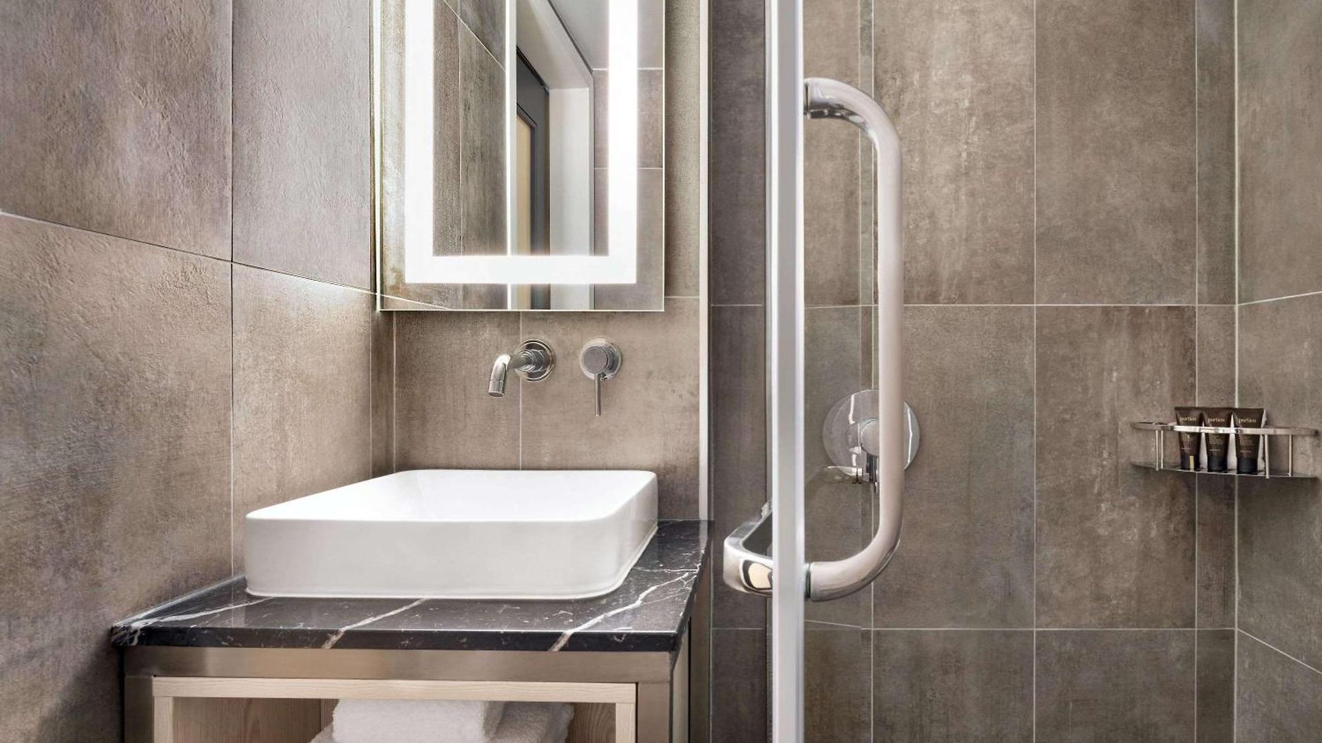 Hotel Wingate By Wyndham Midtown South/5th Ave 3*