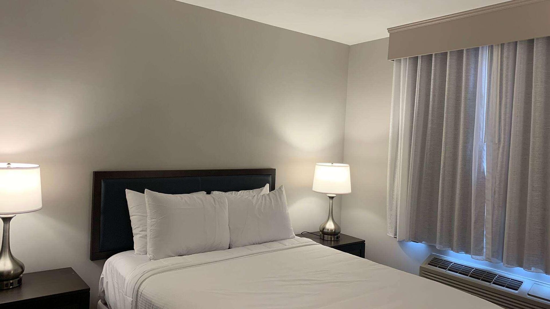 Wingate By Wyndham Jfk Airport, Far Rockaway Ny 2* New York