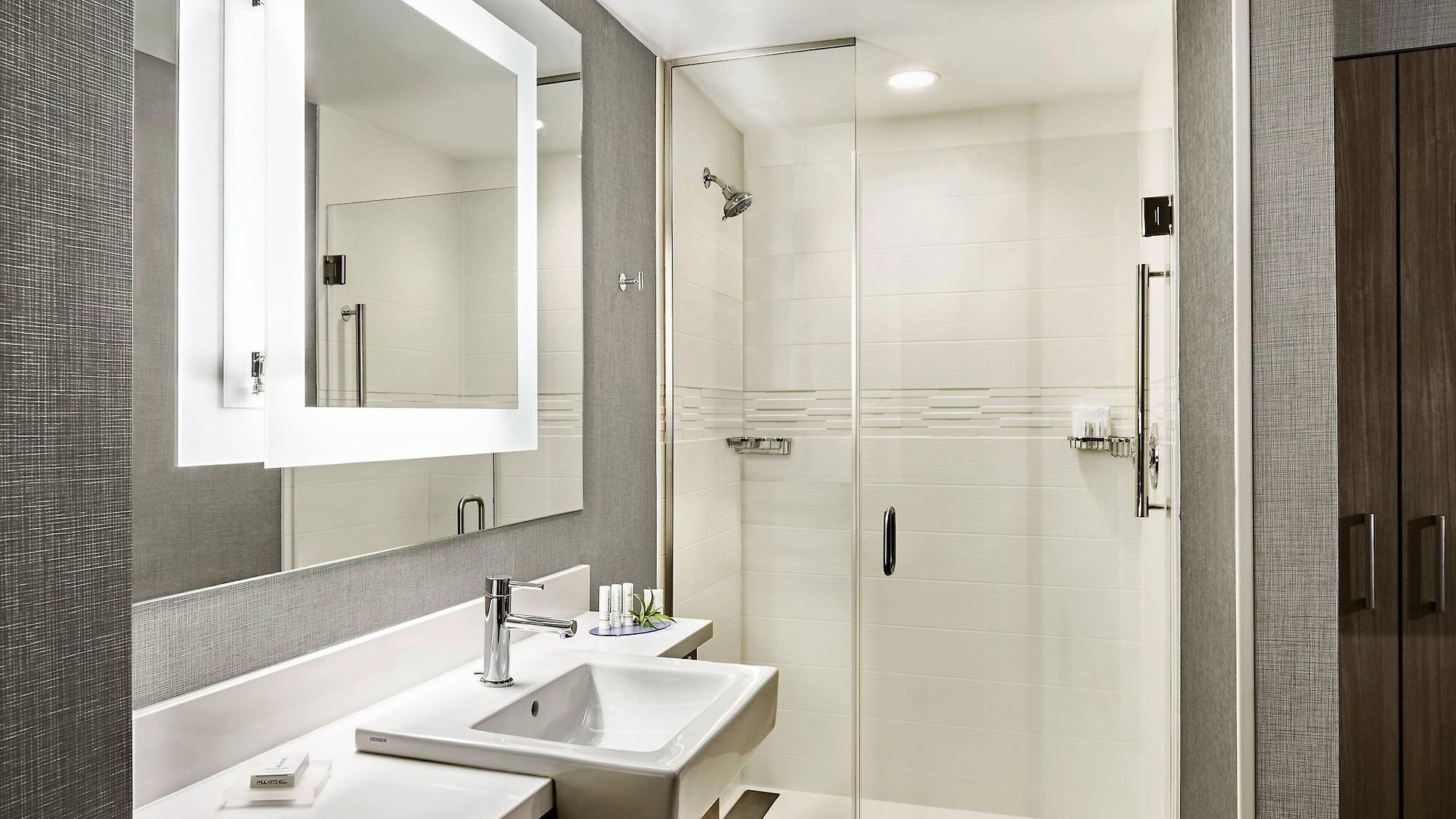 Springhill By Marriott Midtown Manhattan/park Ave 3*