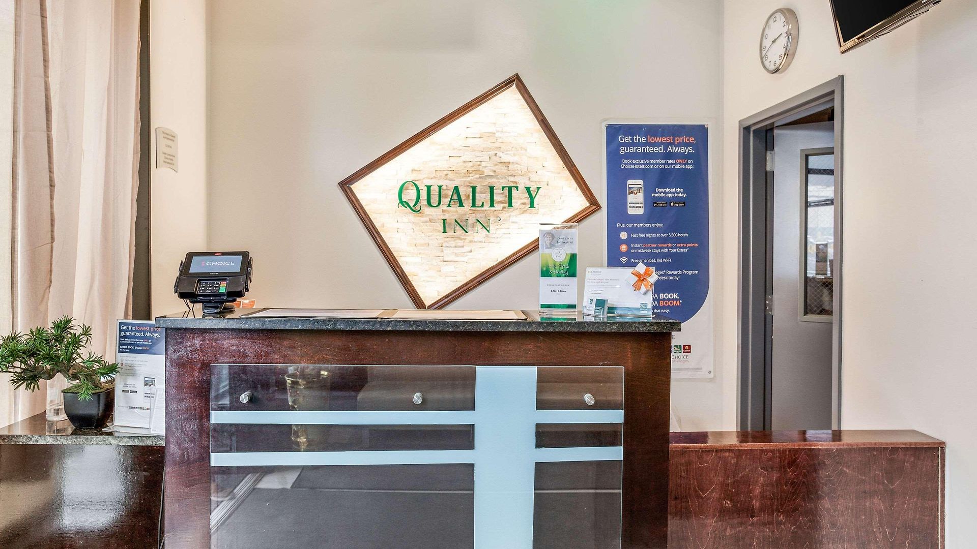 Quality Near Sunset Park Hotel