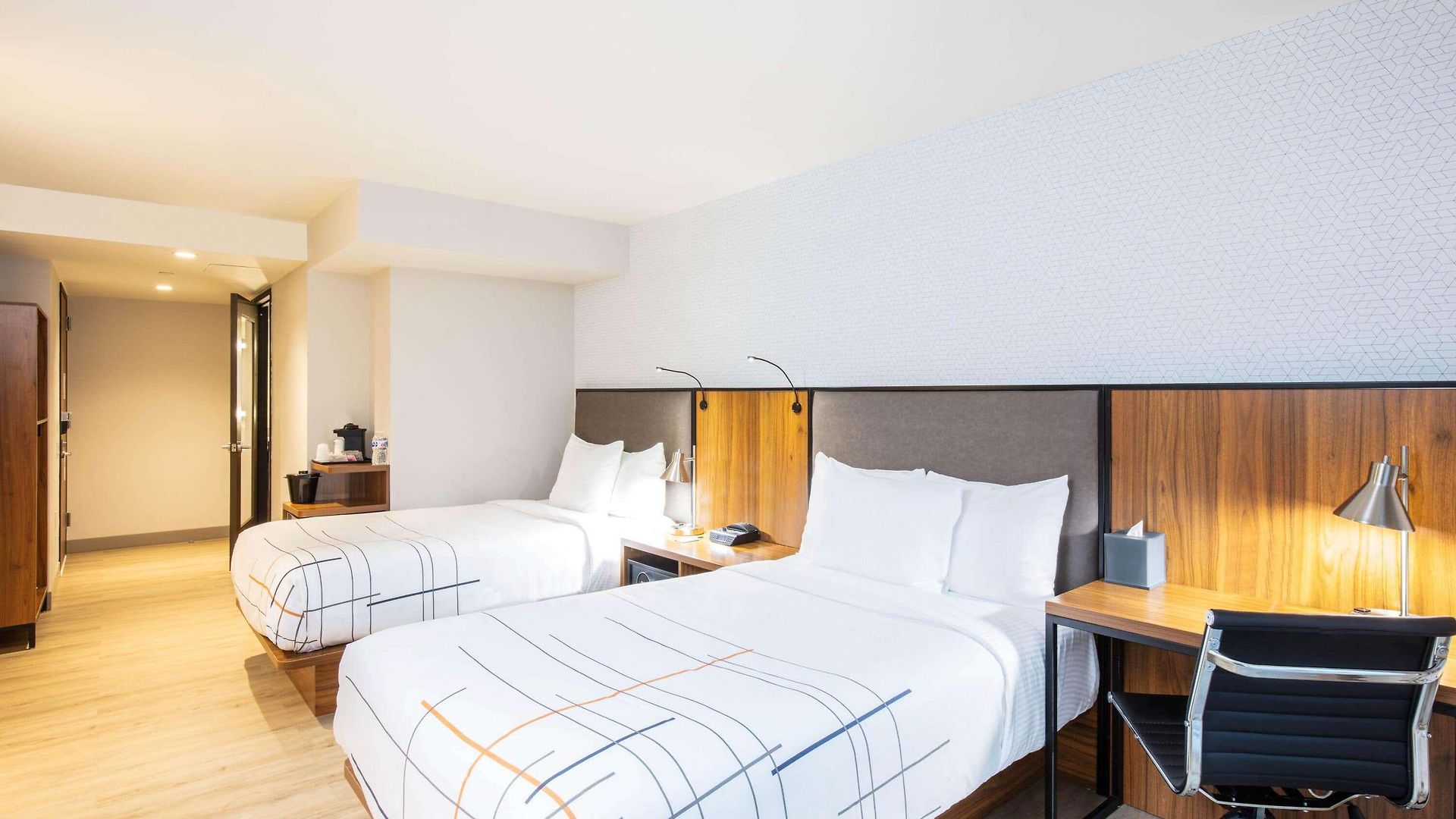 La Quinta By Wyndham Time Square South Hotel