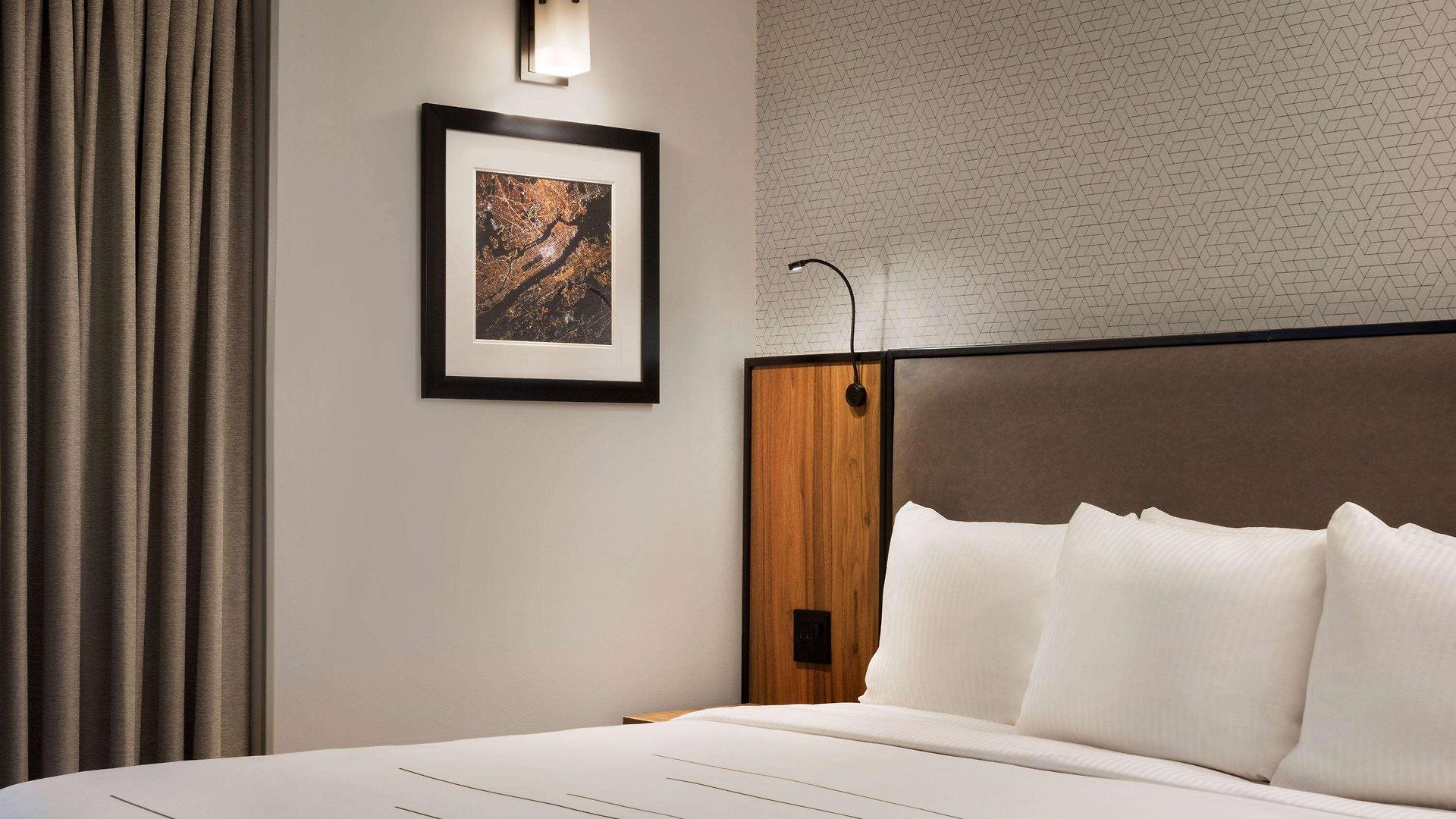 Hotel La Quinta By Wyndham Time Square South