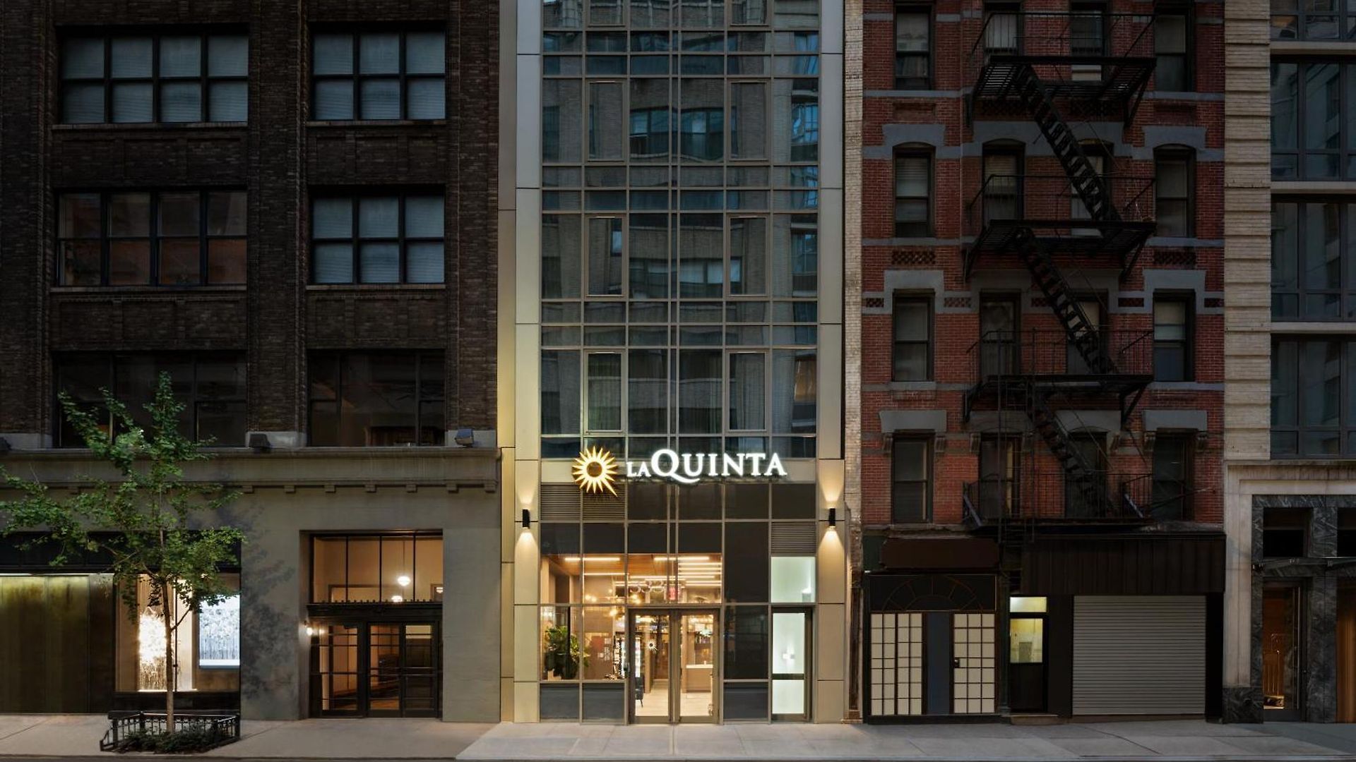 La Quinta By Wyndham Time Square South
