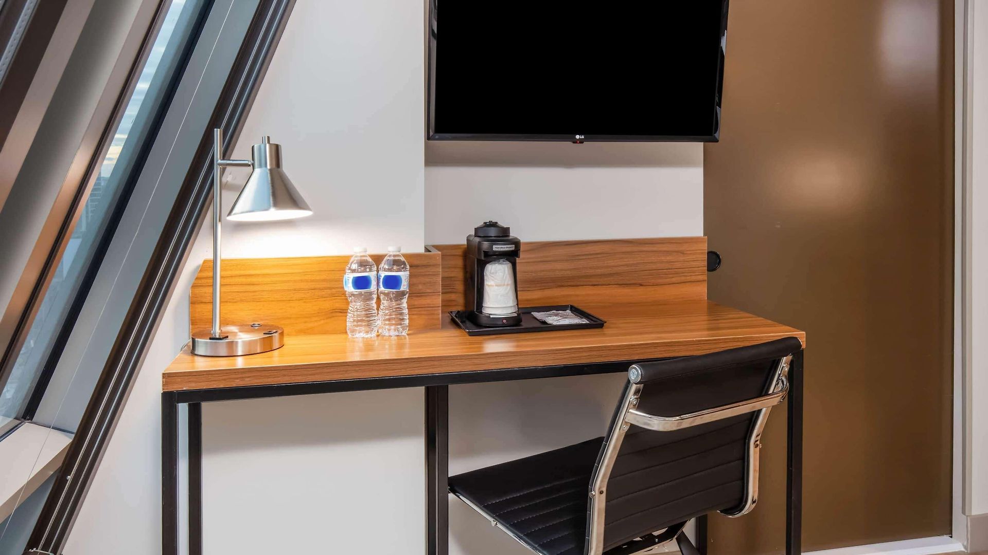 Hotel La Quinta By Wyndham Time Square South 3*