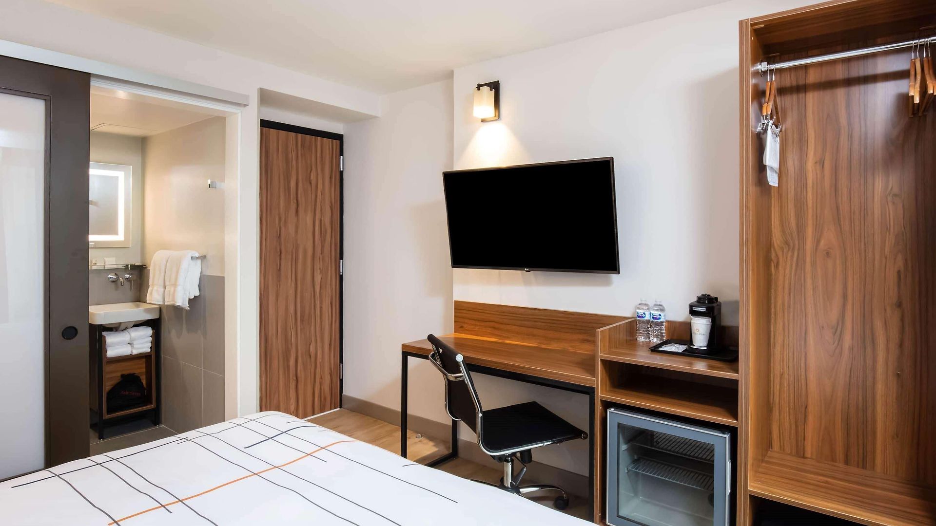 La Quinta By Wyndham Time Square South 3*