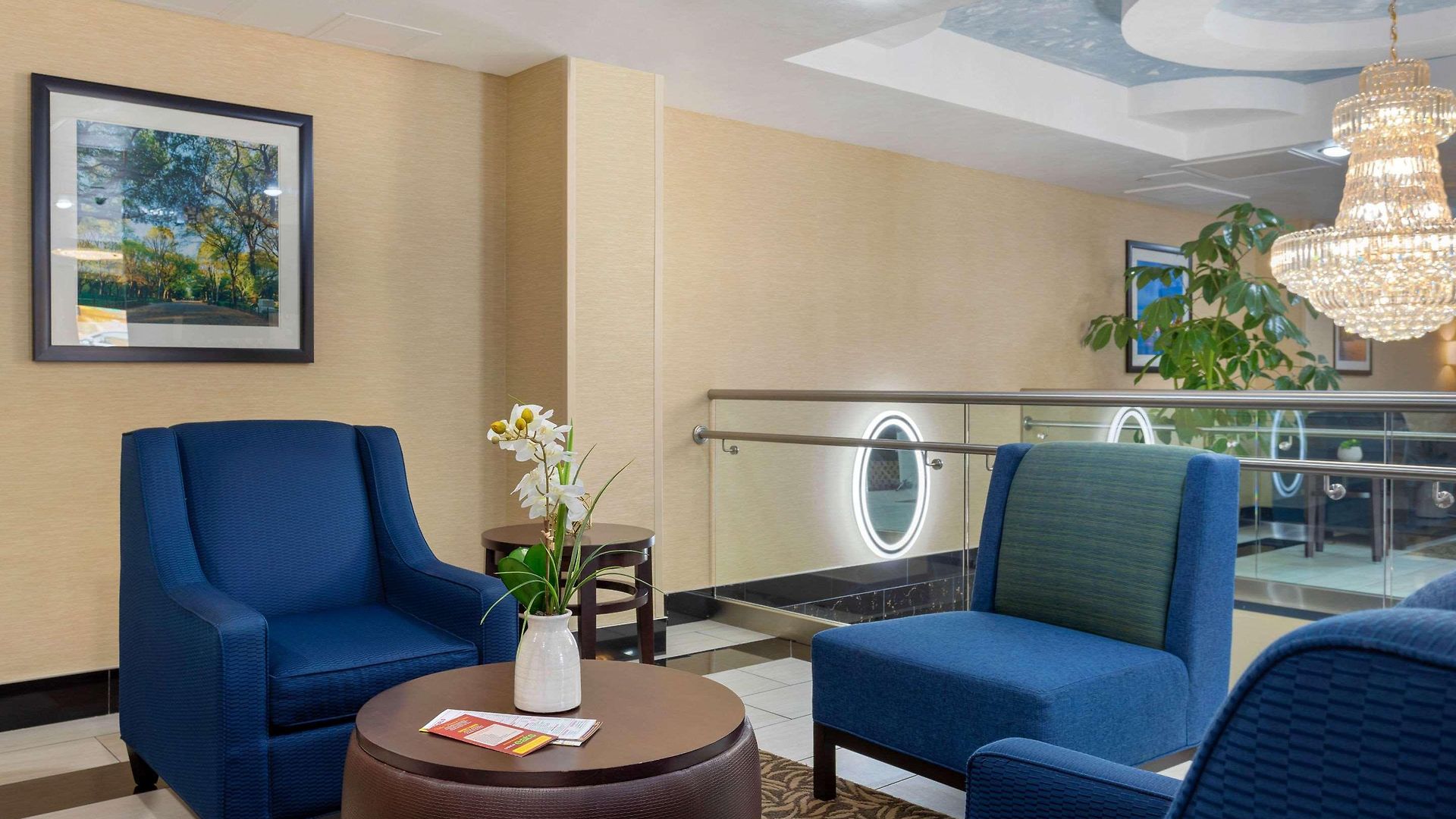Comfort & Near Jfk Air Train Hotel