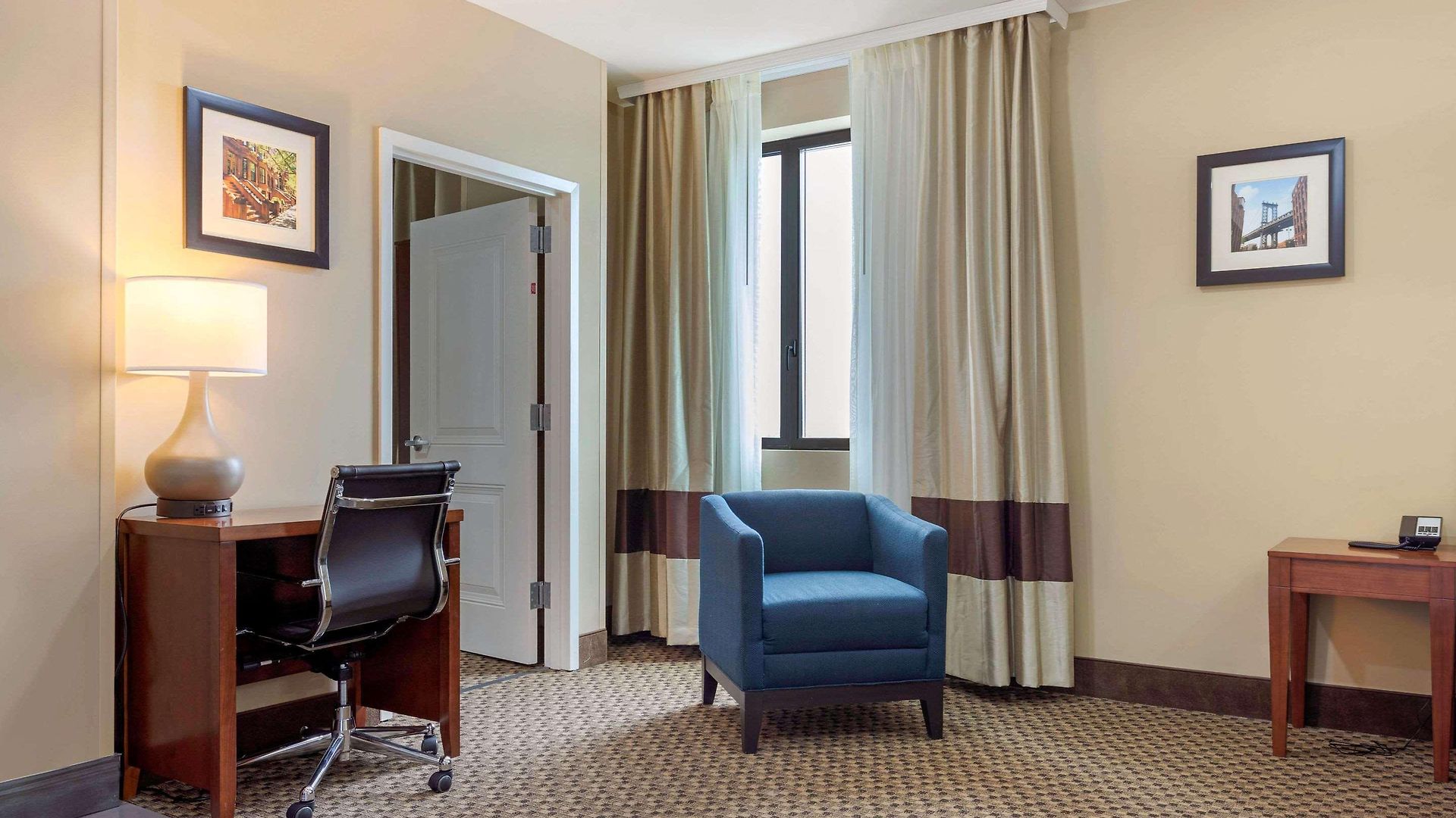 Hotel Comfort & Near Jfk Air Train New York