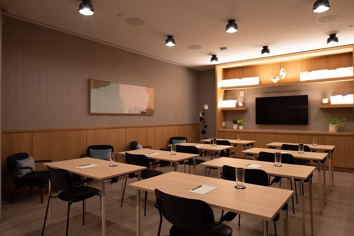 Arlo Midtown Hotel
