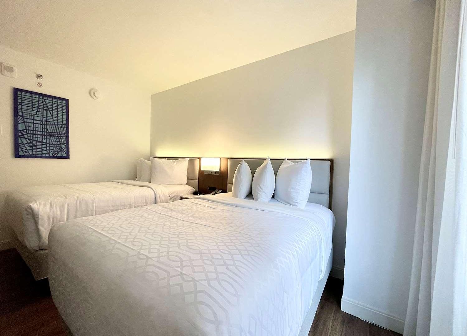 Hotel Western Premier Empire State 3*