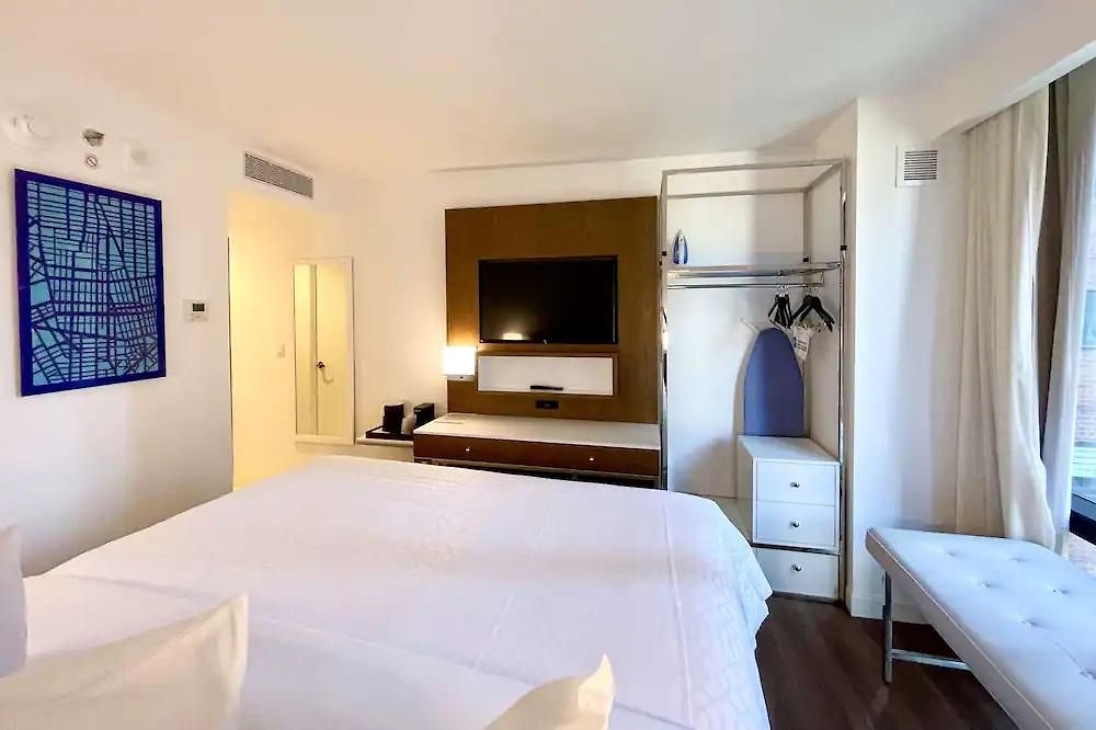 Hotel Western Premier Empire State 3*