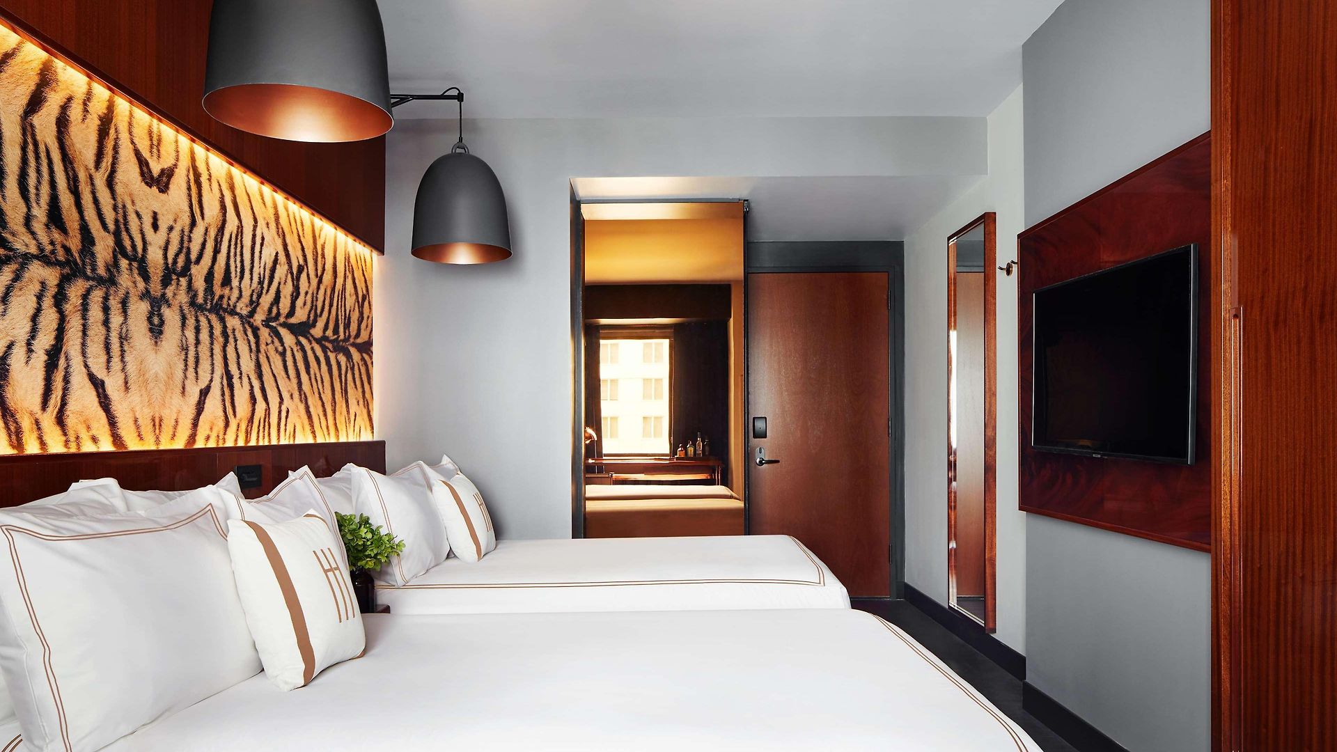 Hendricks Hotel 4*