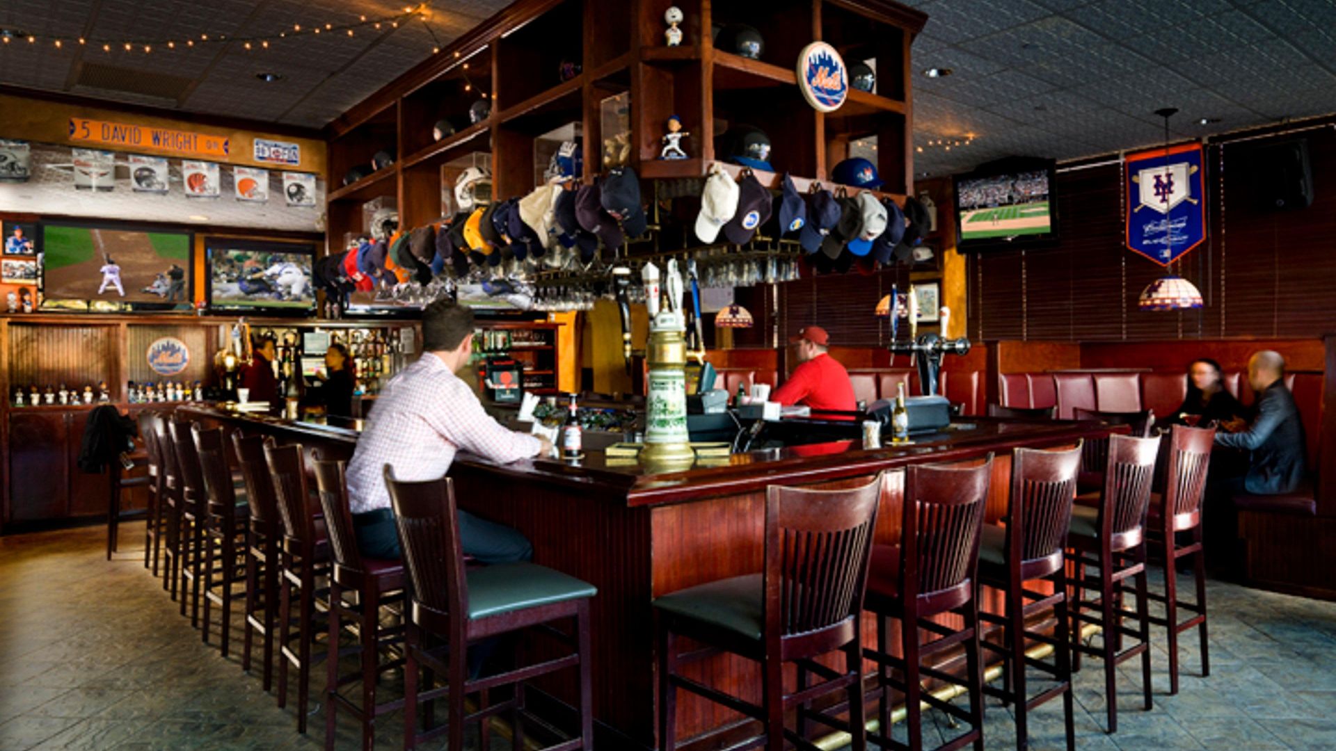 The Laguardia Hotel