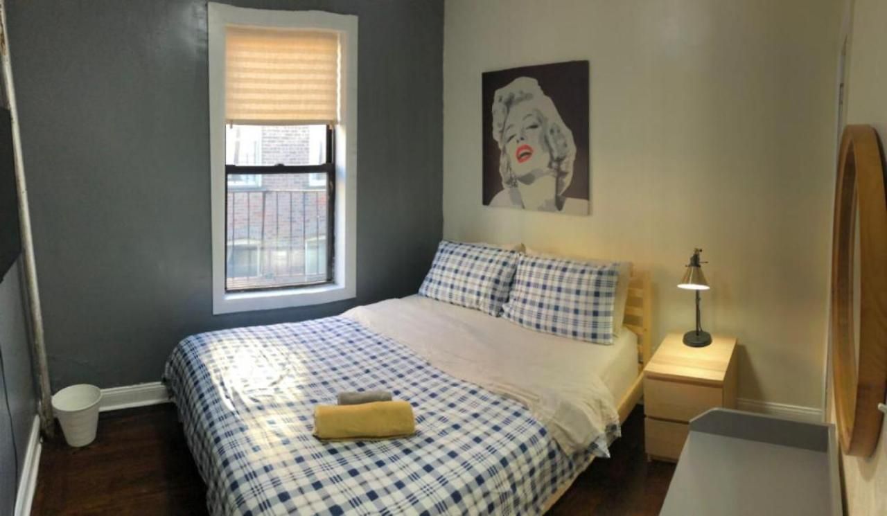 Private In A Shared 15 Minutes To Times Square! Homestay